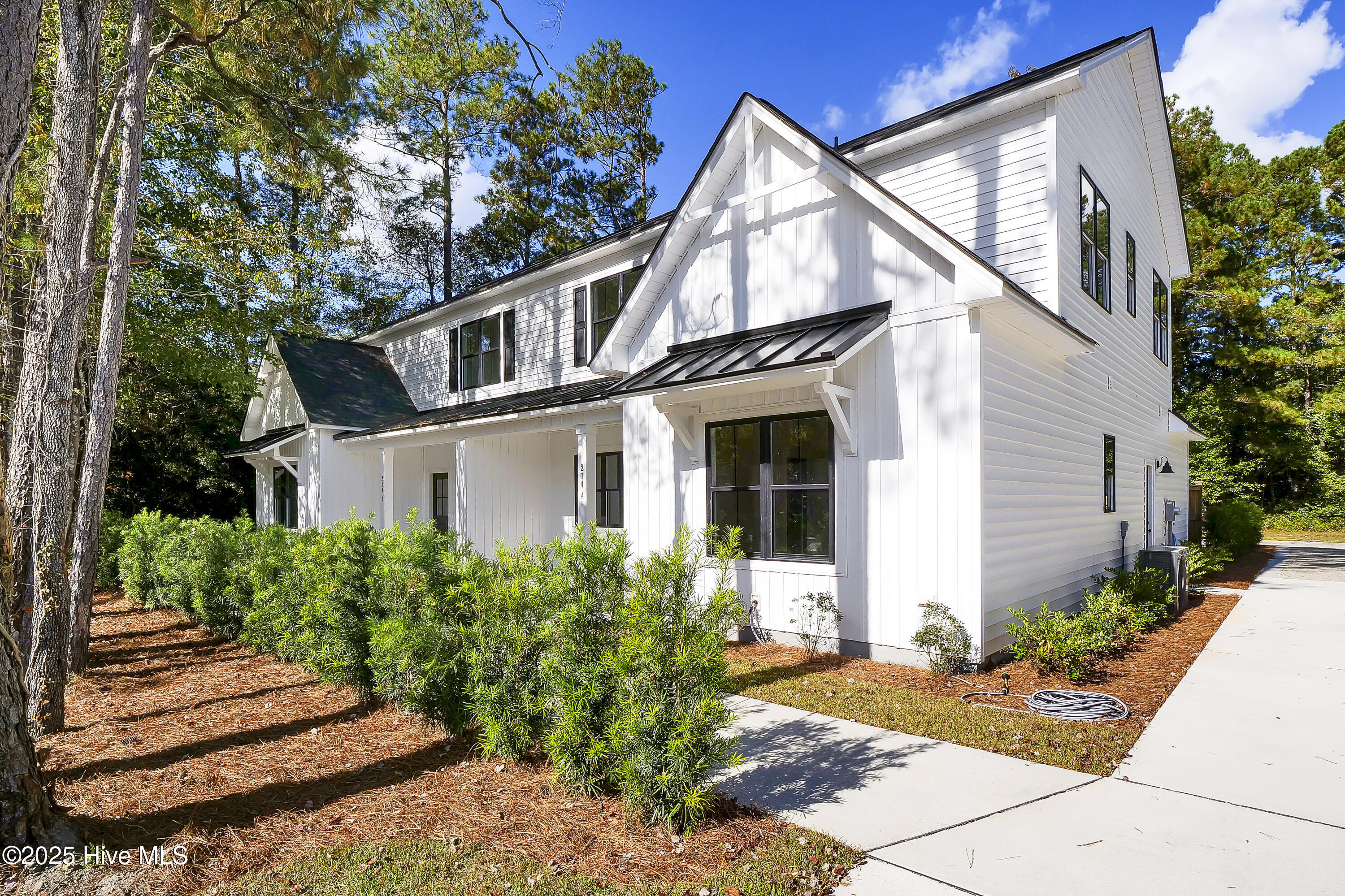 Beasley Square Real Estate Listings Main Image