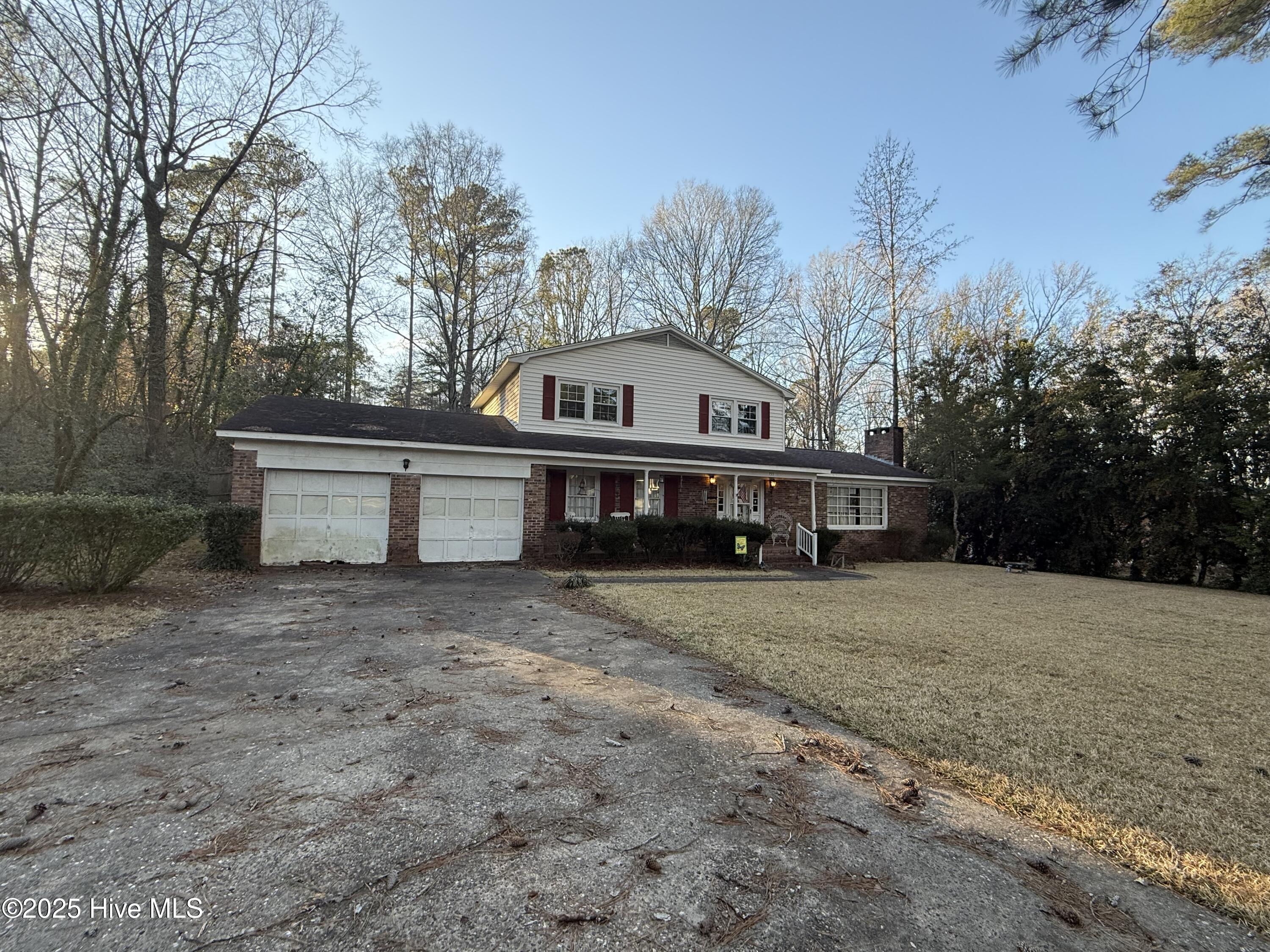 755 Cumberland Circle Property Photo