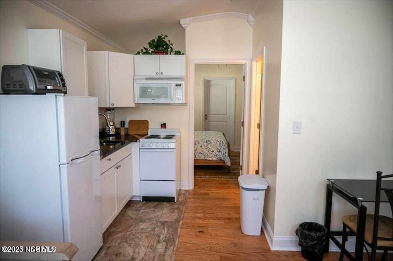 710-714 Cronely Alley Property Photo 8