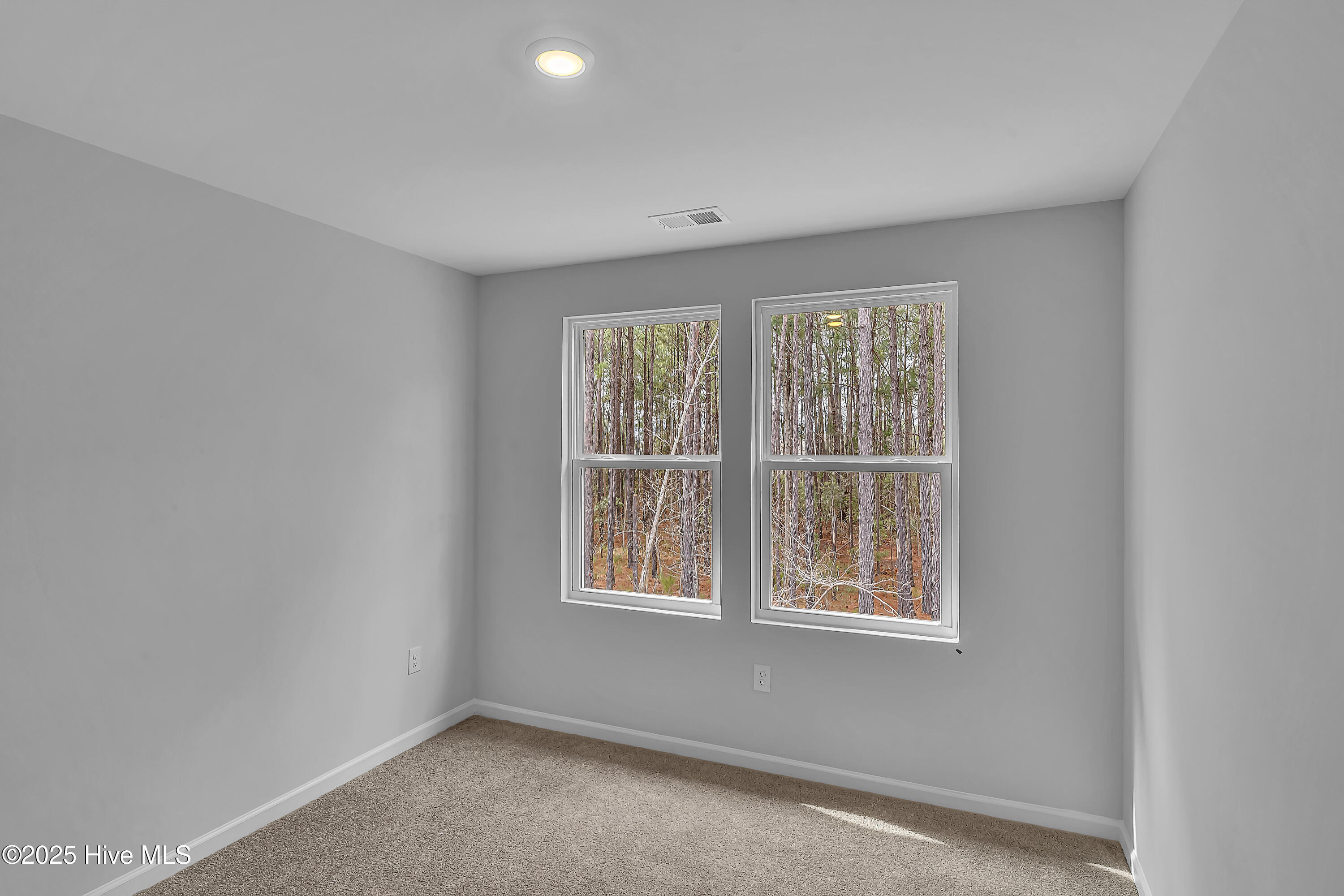 794 Palm Frond Way Property Photo 8