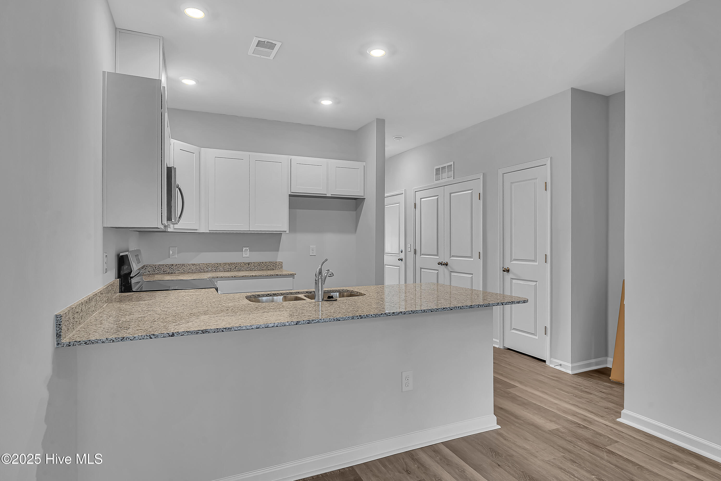 794 Palm Frond Way Property Photo 19