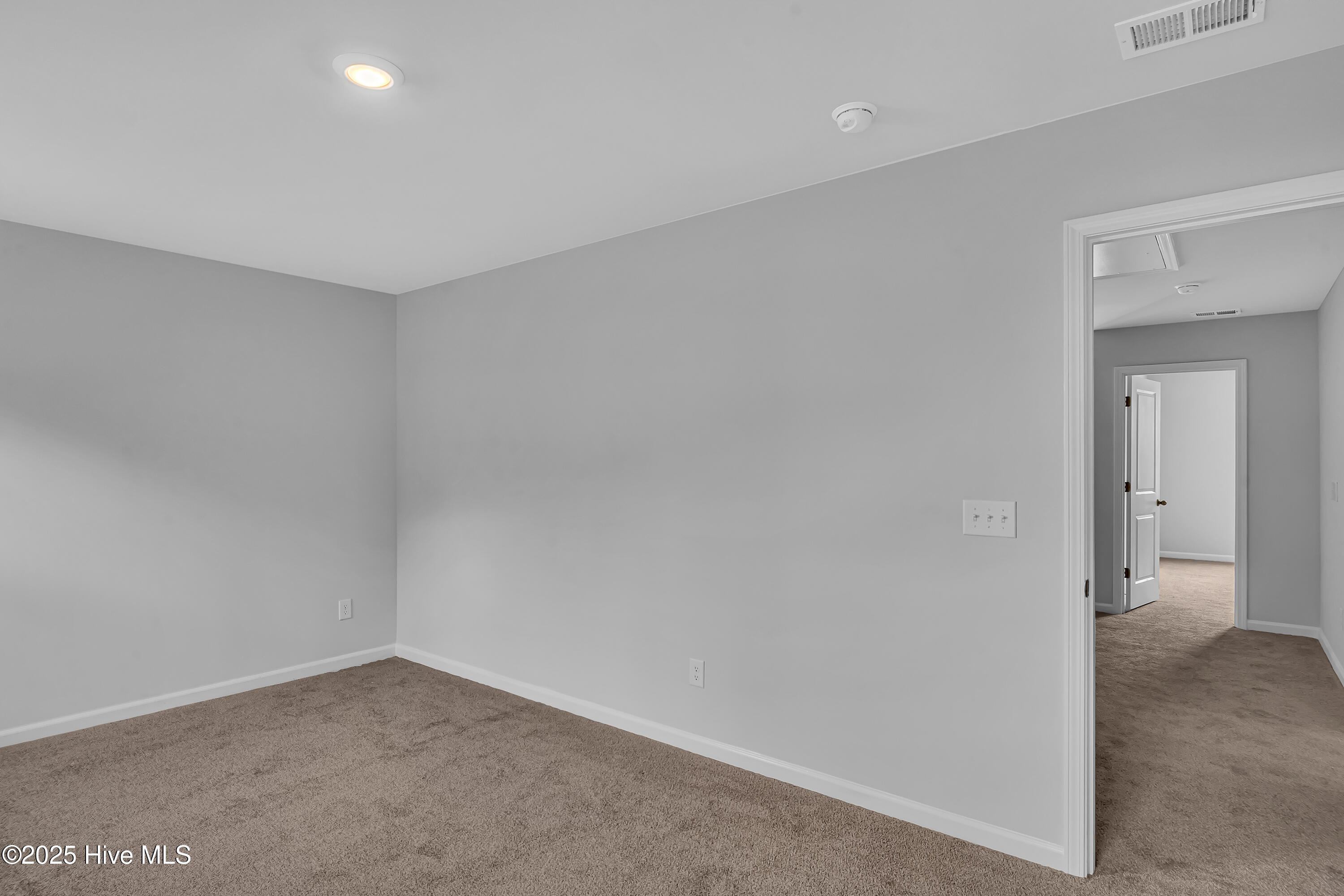 798 Palm Frond Way Property Photo 15