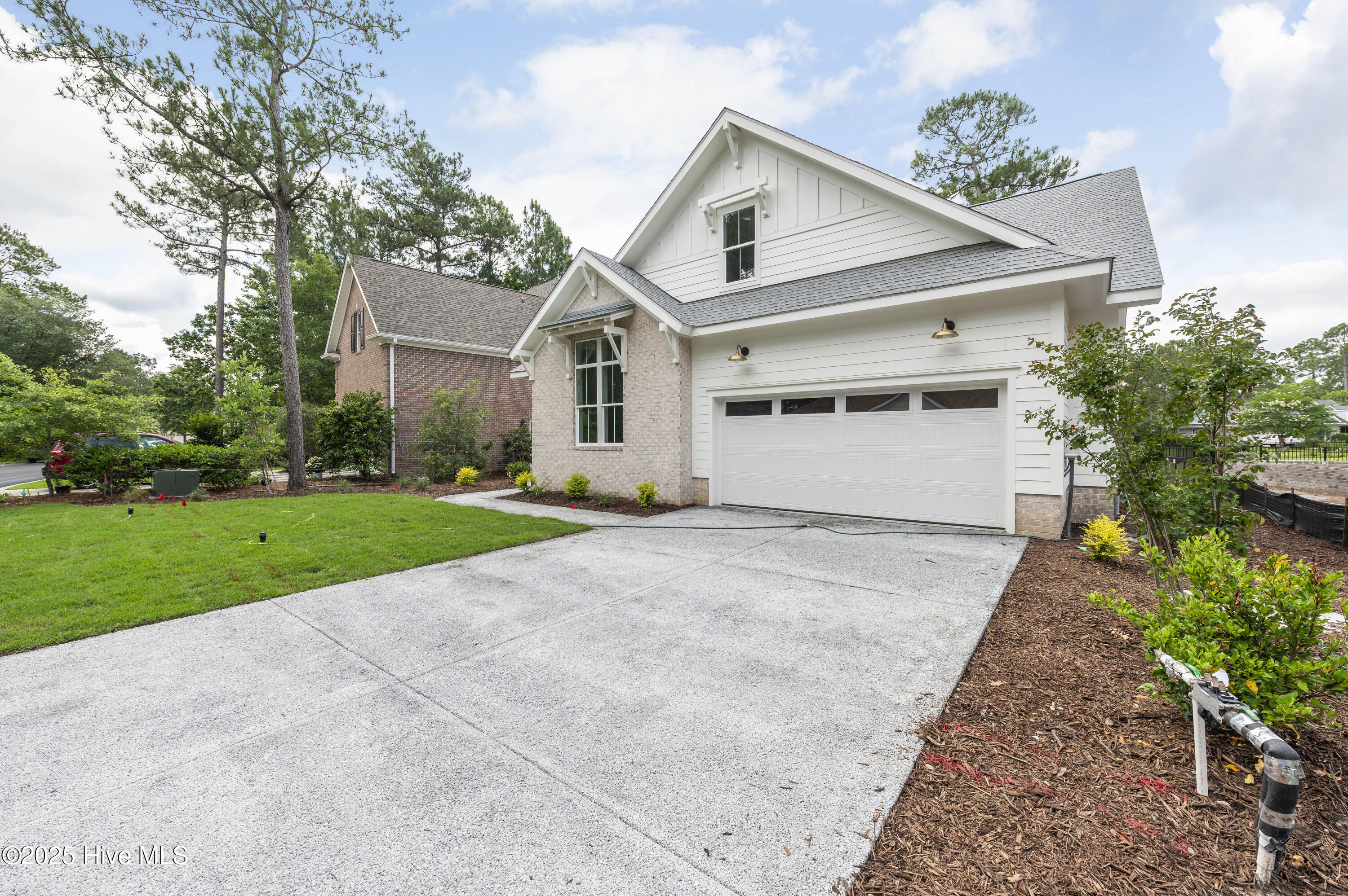 387 Blossom Tree Lane Property Photo 3