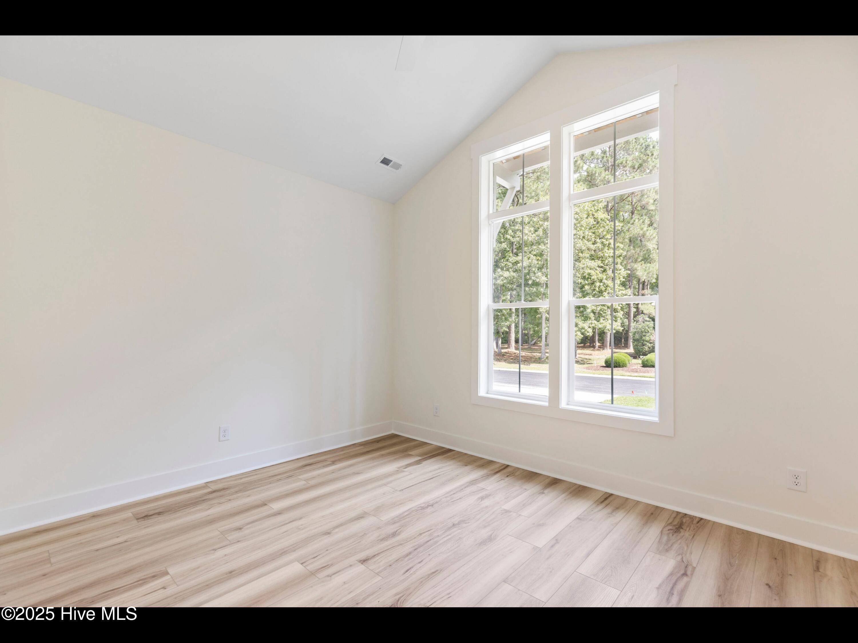 387 Blossom Tree Lane Property Photo 30