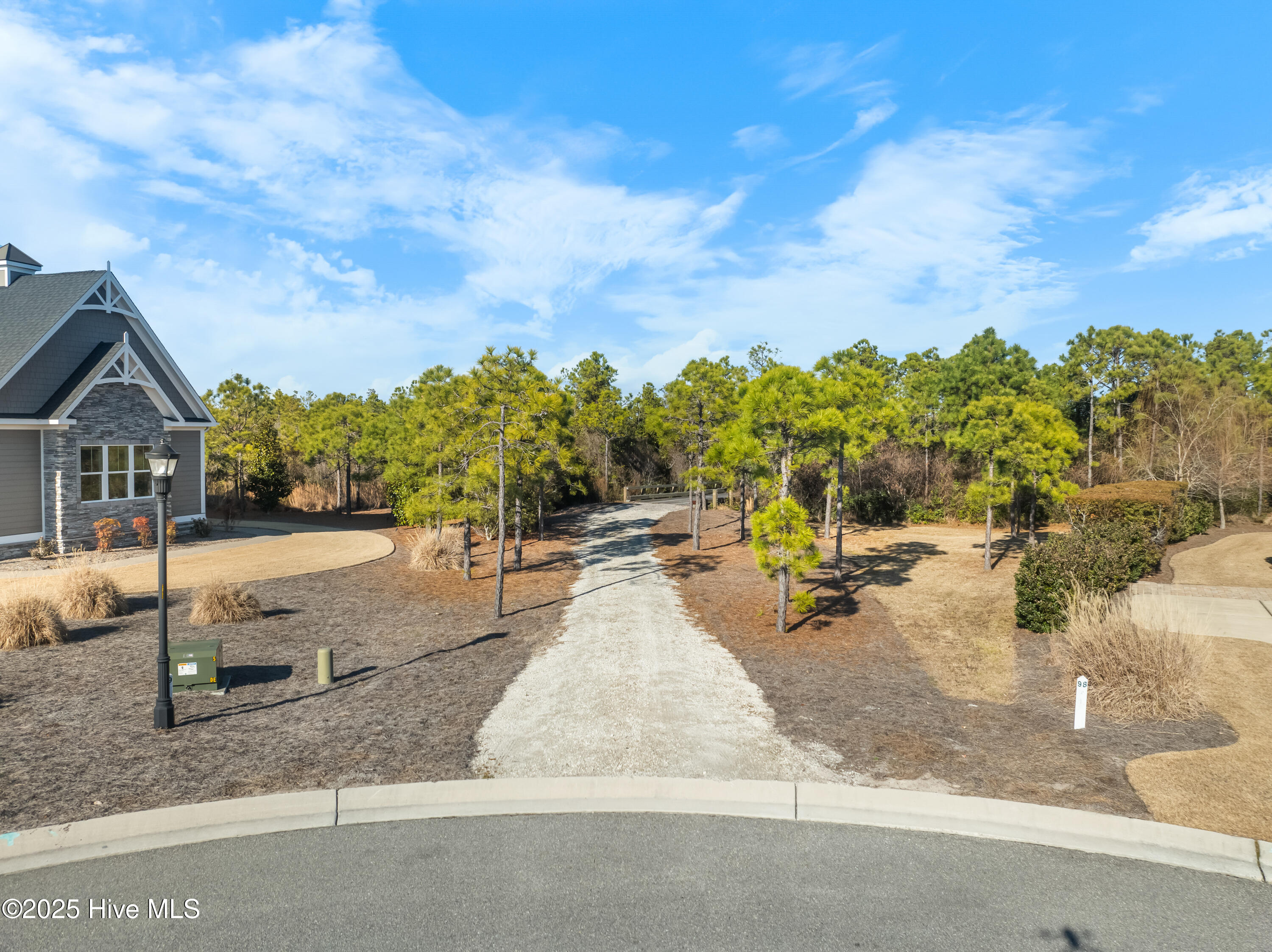 3678 Holly Harbor Drive Property Photo 2