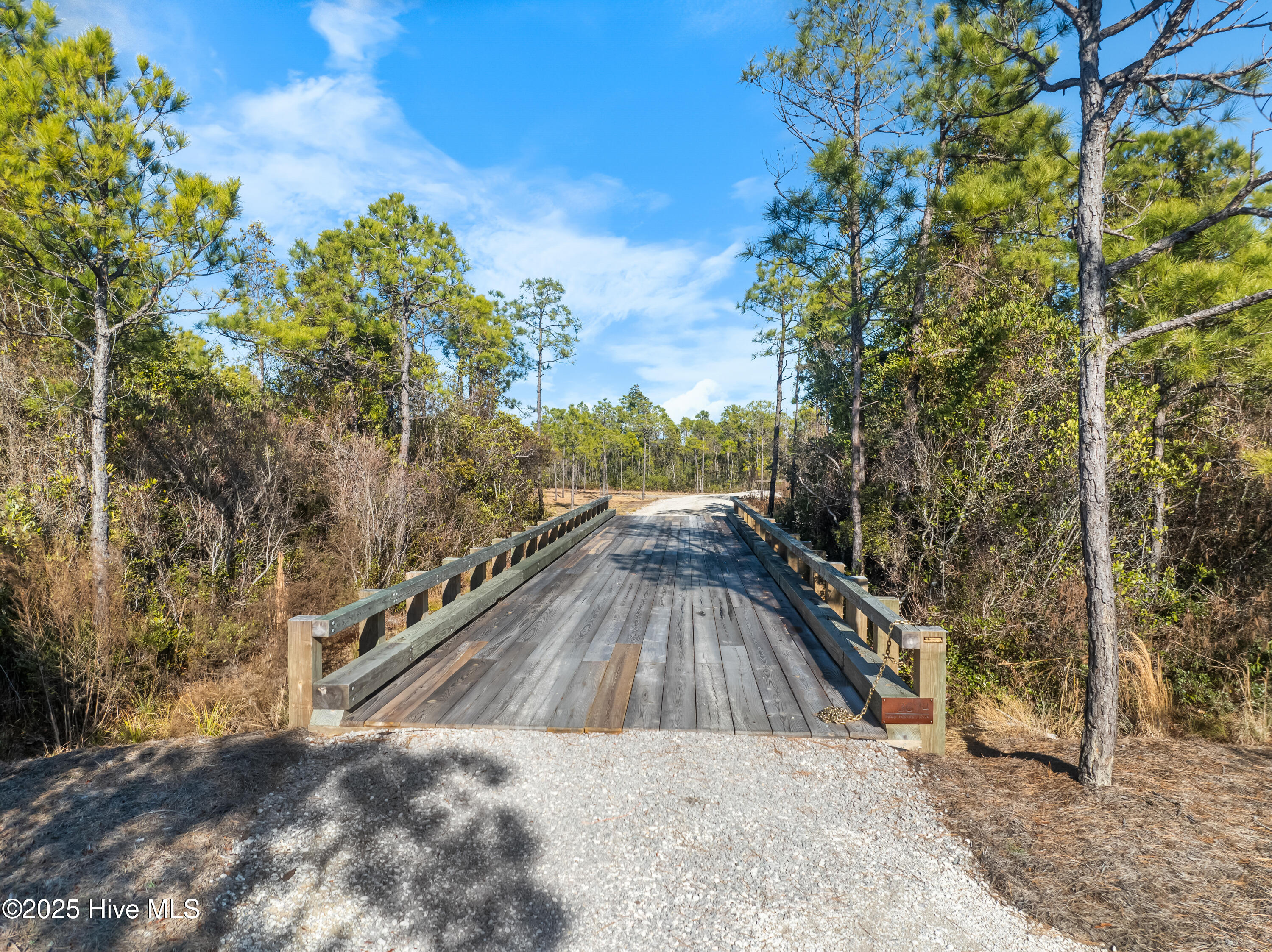 3678 Holly Harbor Drive Property Photo 3