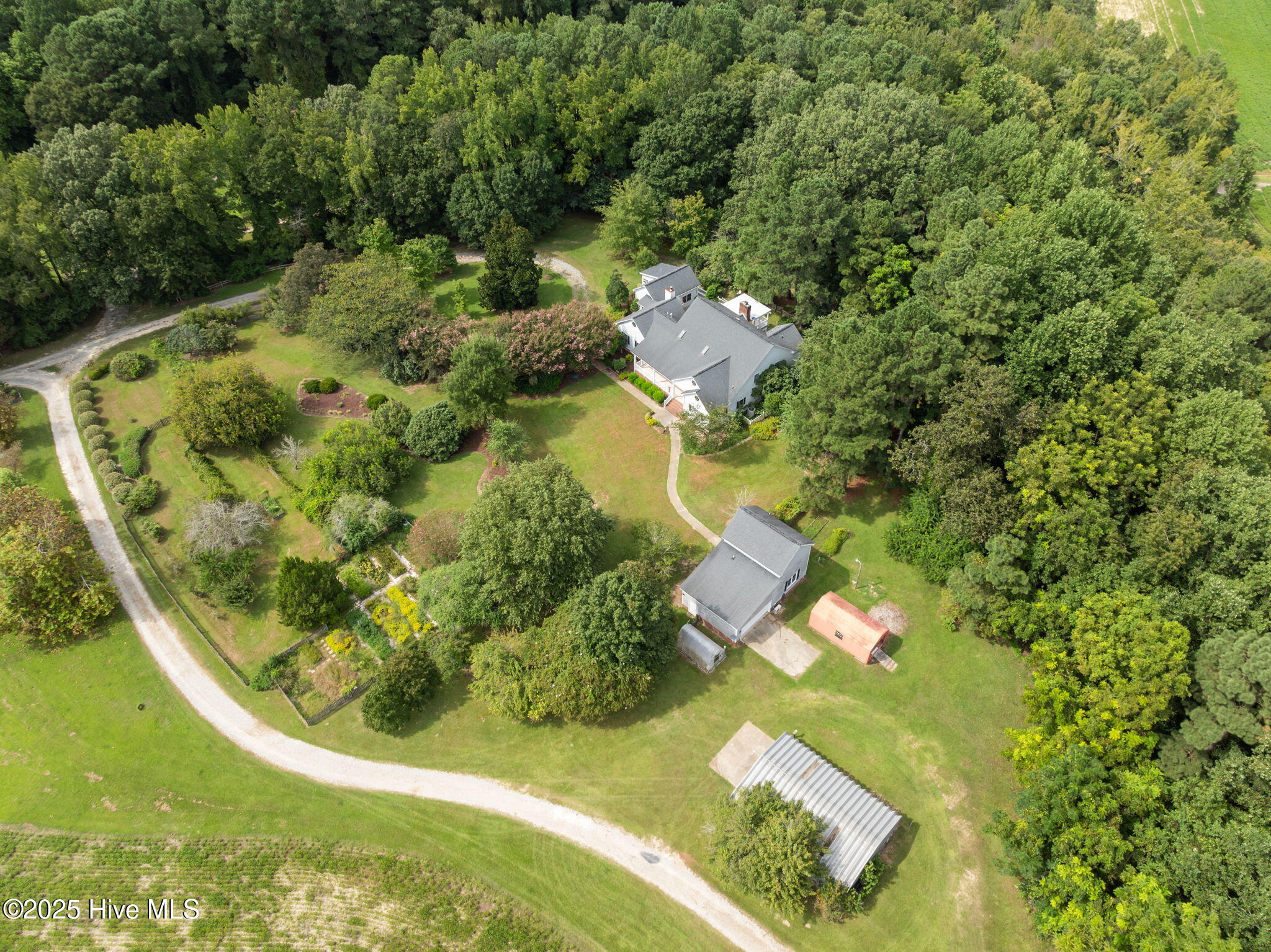 7464 Nc 43 N Property Photo 7