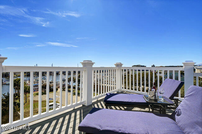 1013 Waterview Place Property Photo 52