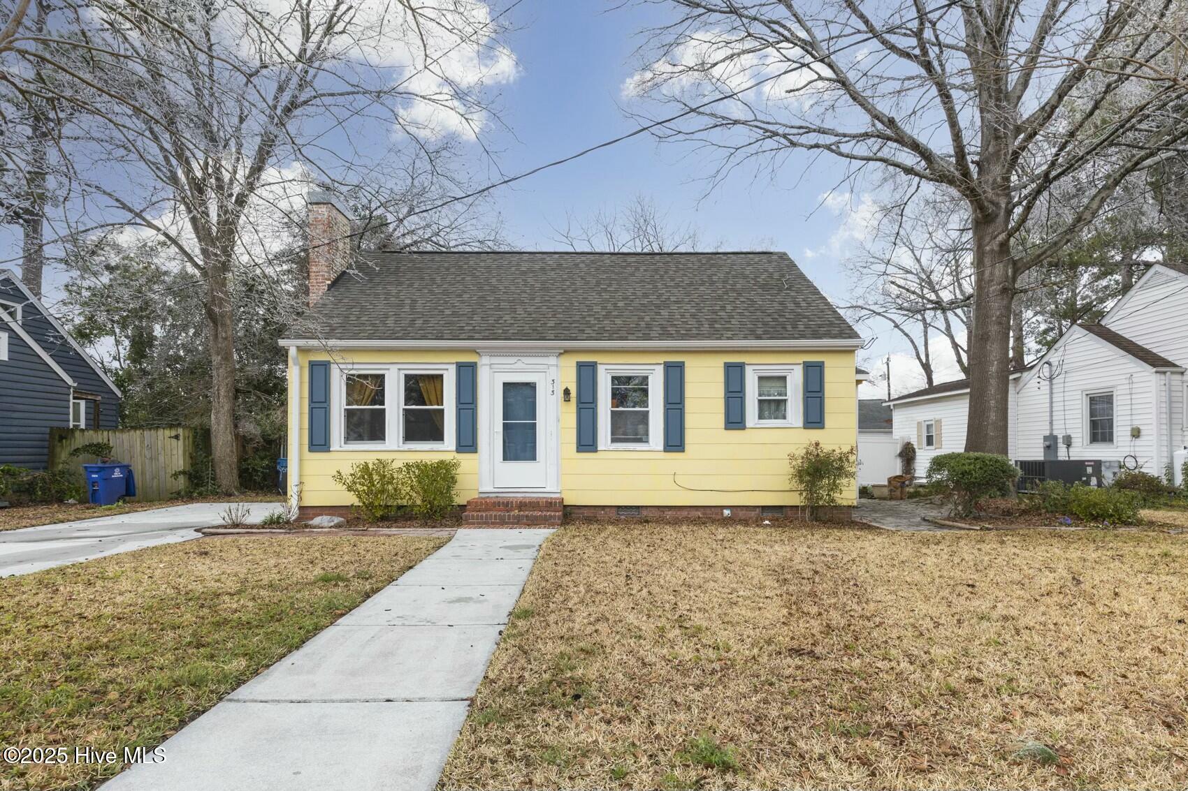 313 Bordeaux Street Property Photo