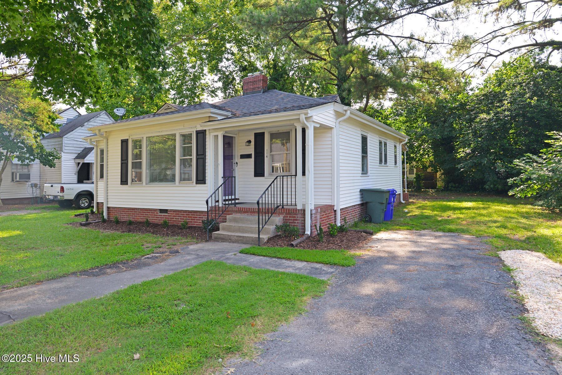114 N Eastern Street Property Photo