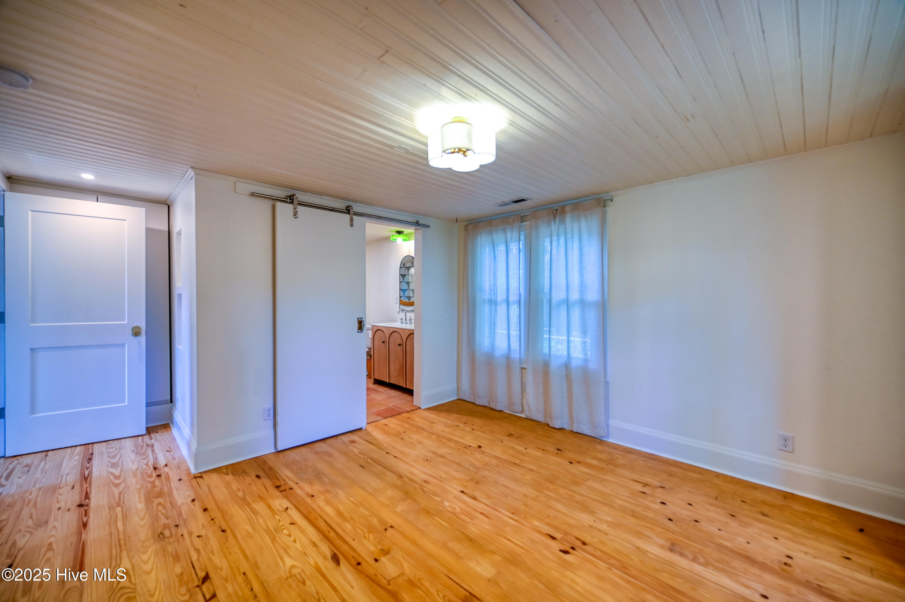 2121 Gibson Avenue Property Photo 31