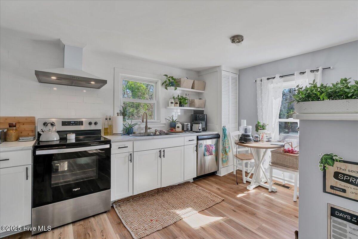 465 W New Hampshire Avenue Property Photo 7