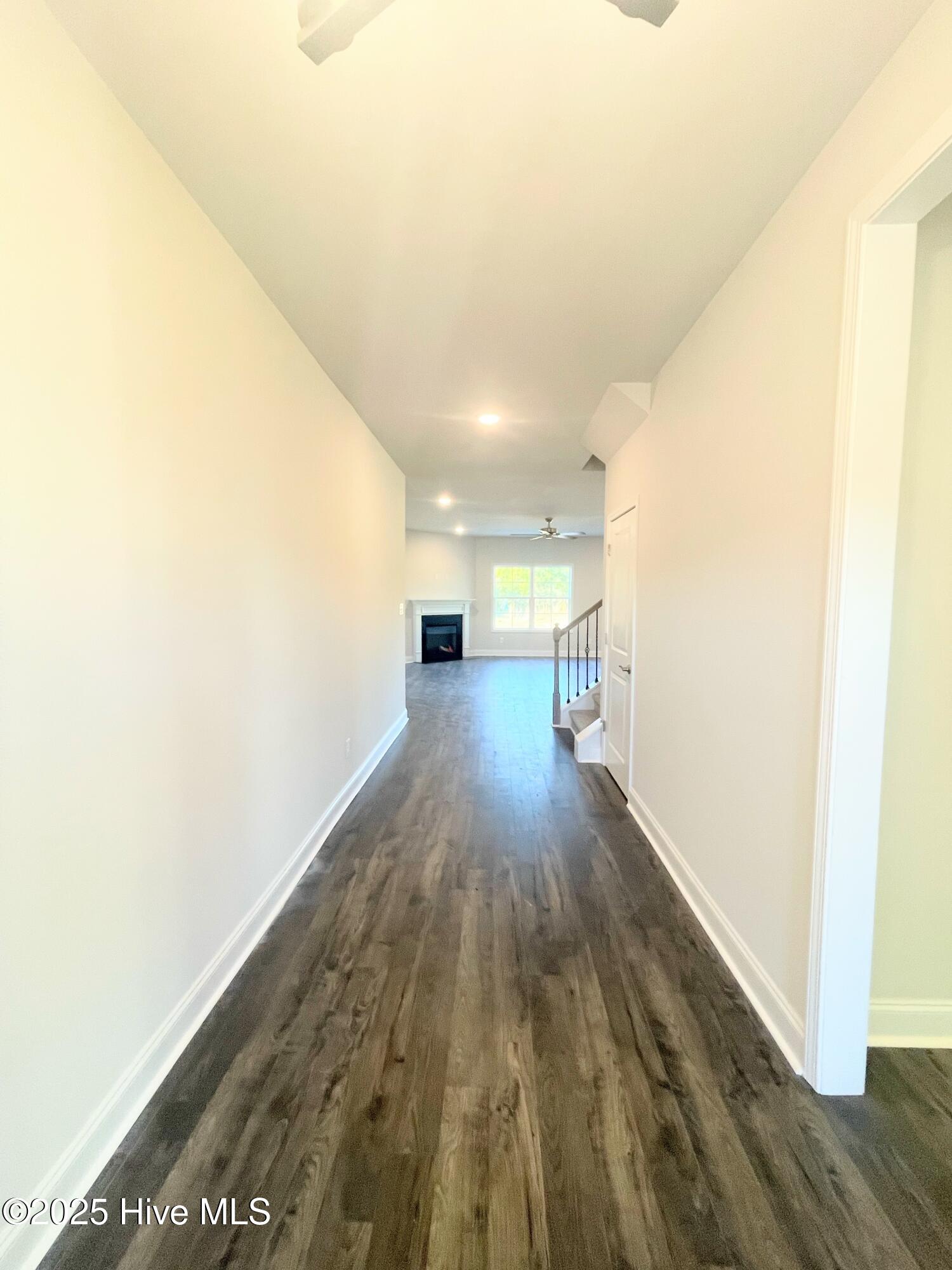 1005 Dynamic One Drive Property Photo 4