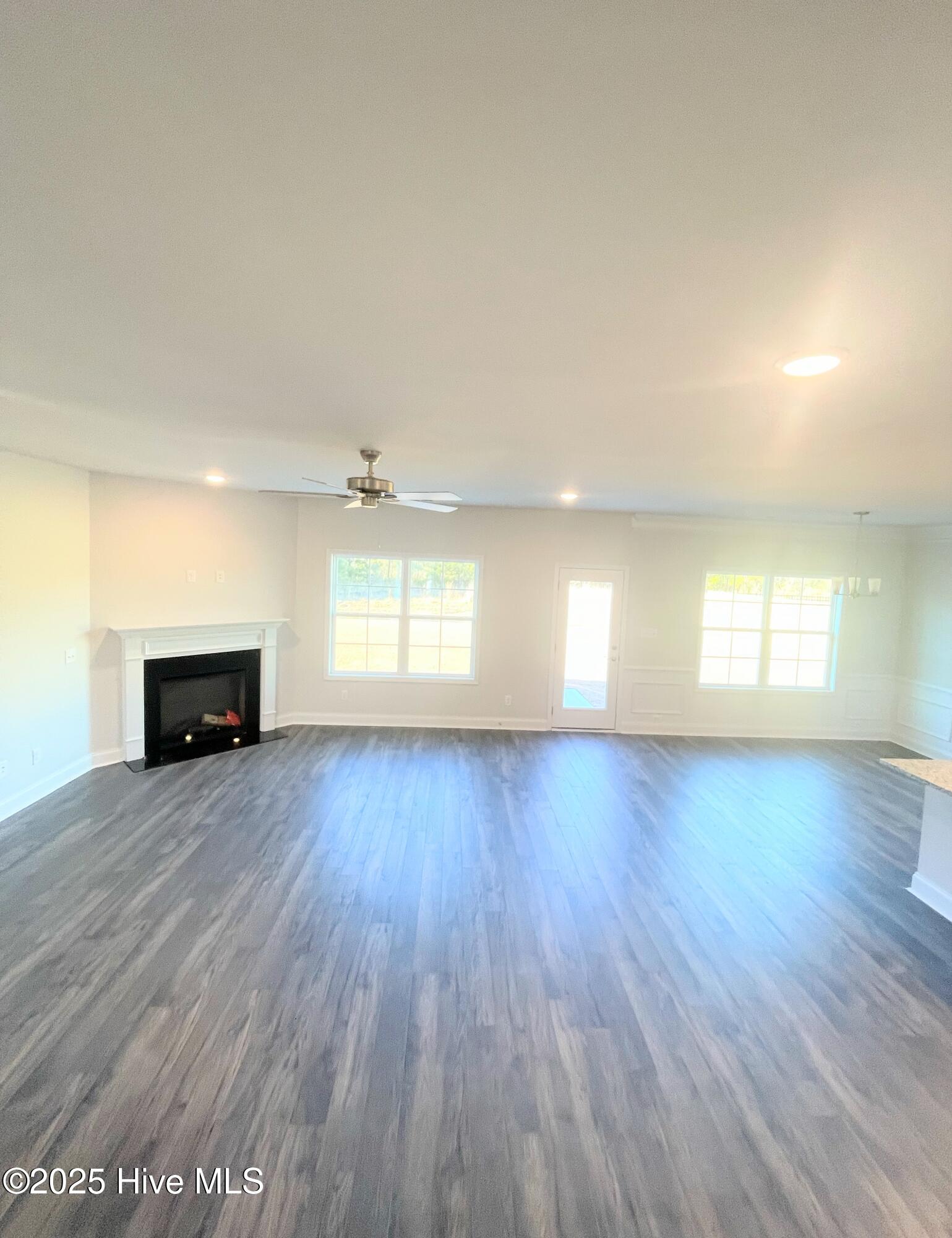 1005 Dynamic One Drive Property Photo 7