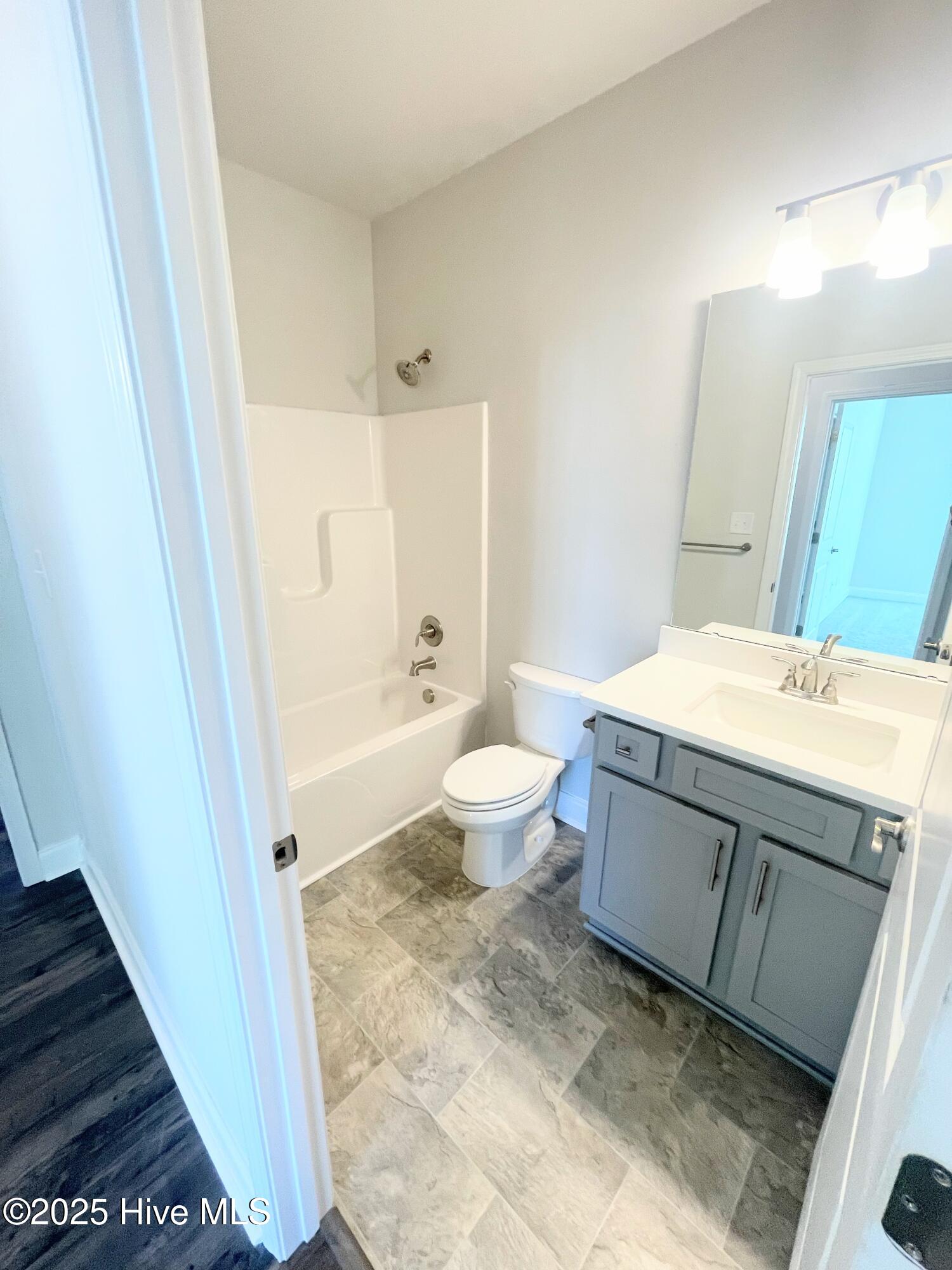 1005 Dynamic One Drive Property Photo 21