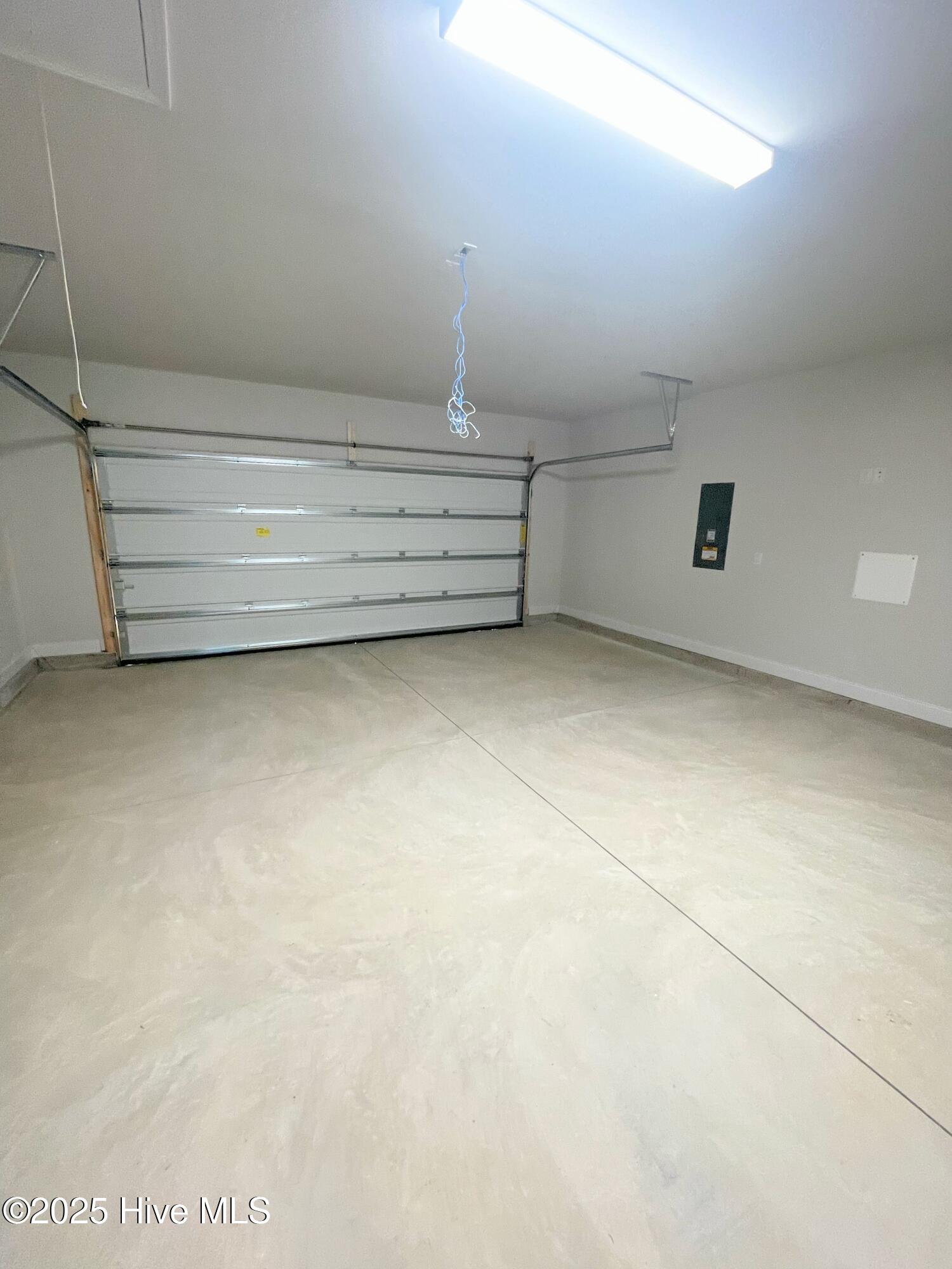 1005 Dynamic One Drive Property Photo 30