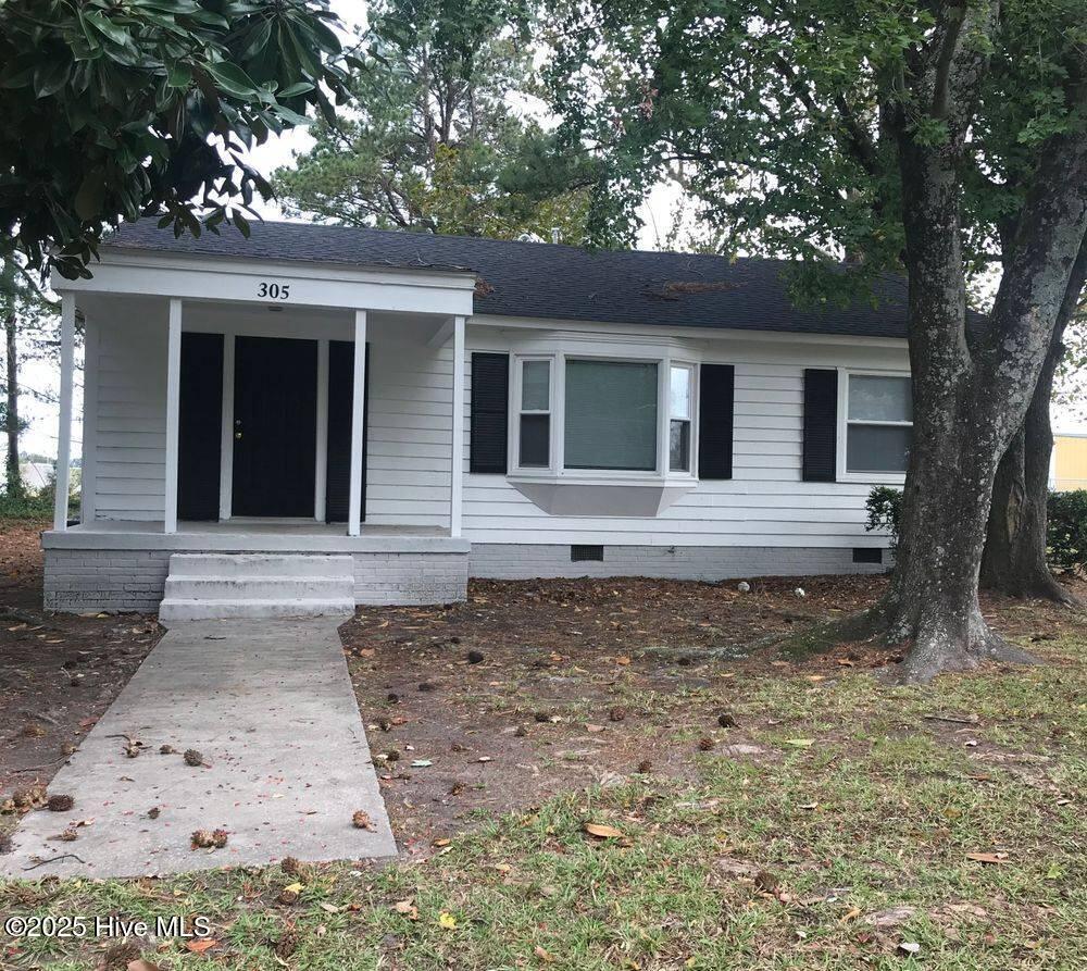 305 N Sylvan Drive Property Photo