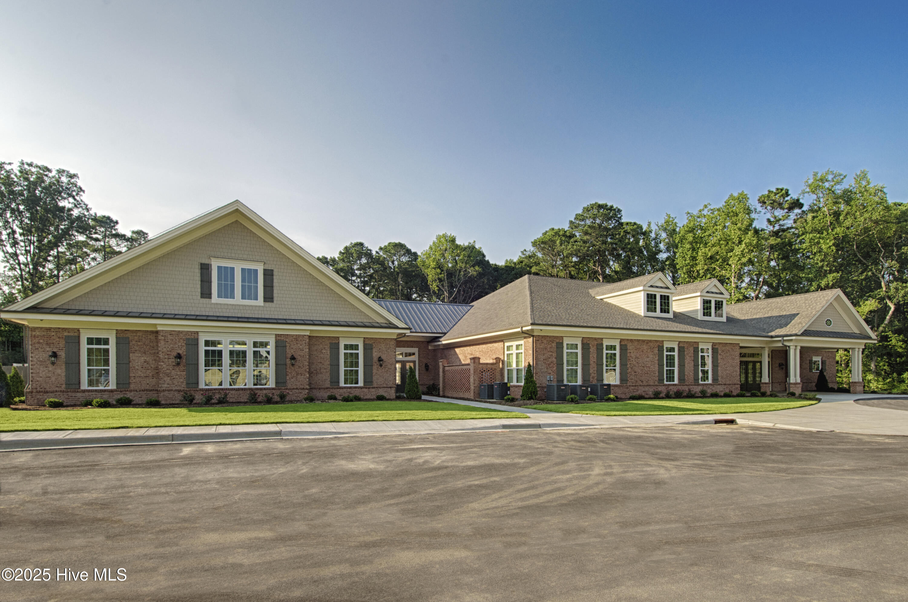 660 Chimney Hill Way Property Photo 7
