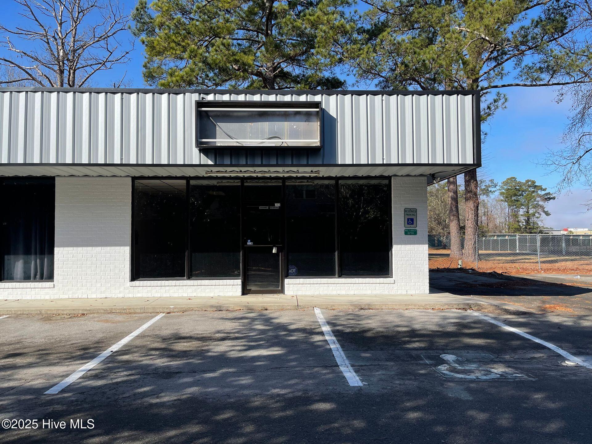 1911 Lejeune Boulevard F Property Photo 1