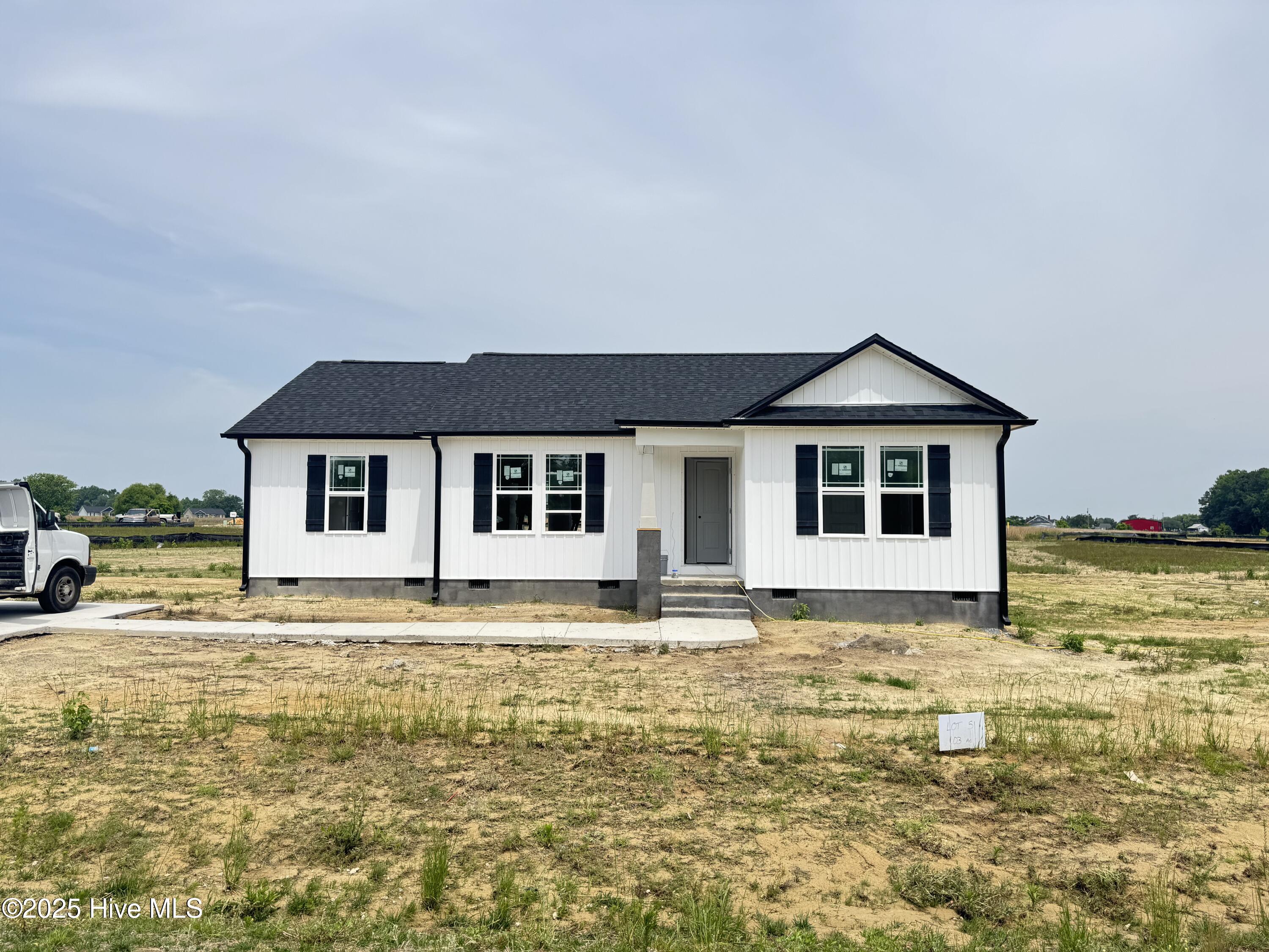 73 Grace Pond Avenue Property Photo