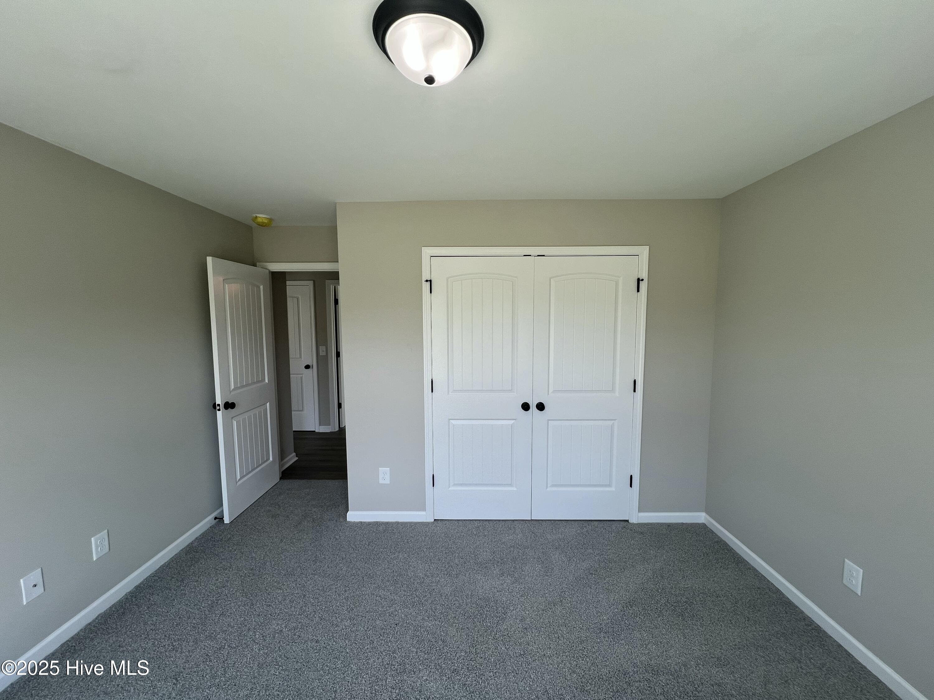 73 Grace Pond Avenue Property Photo 6