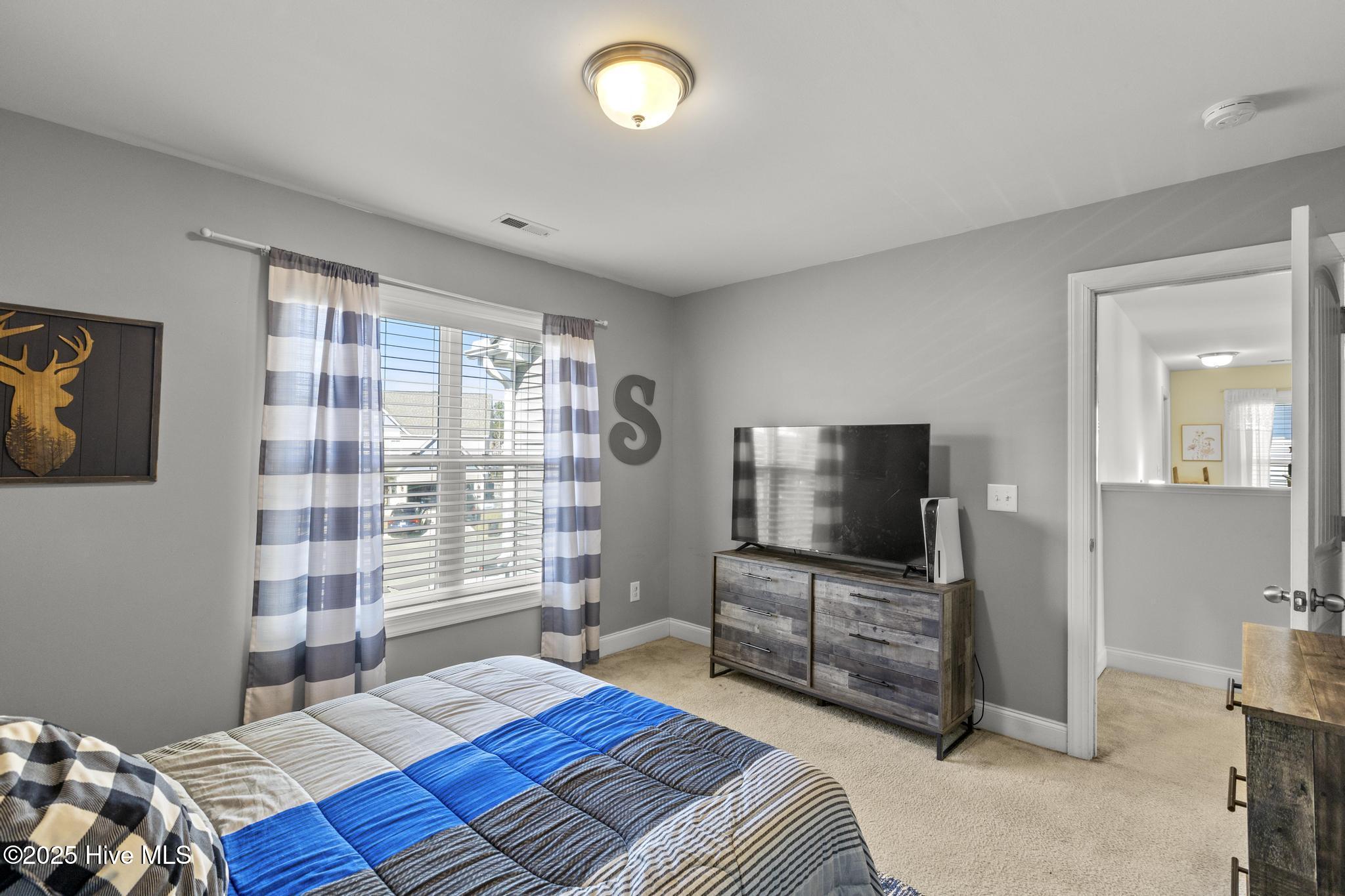 71 Peoples Court Property Photo 28
