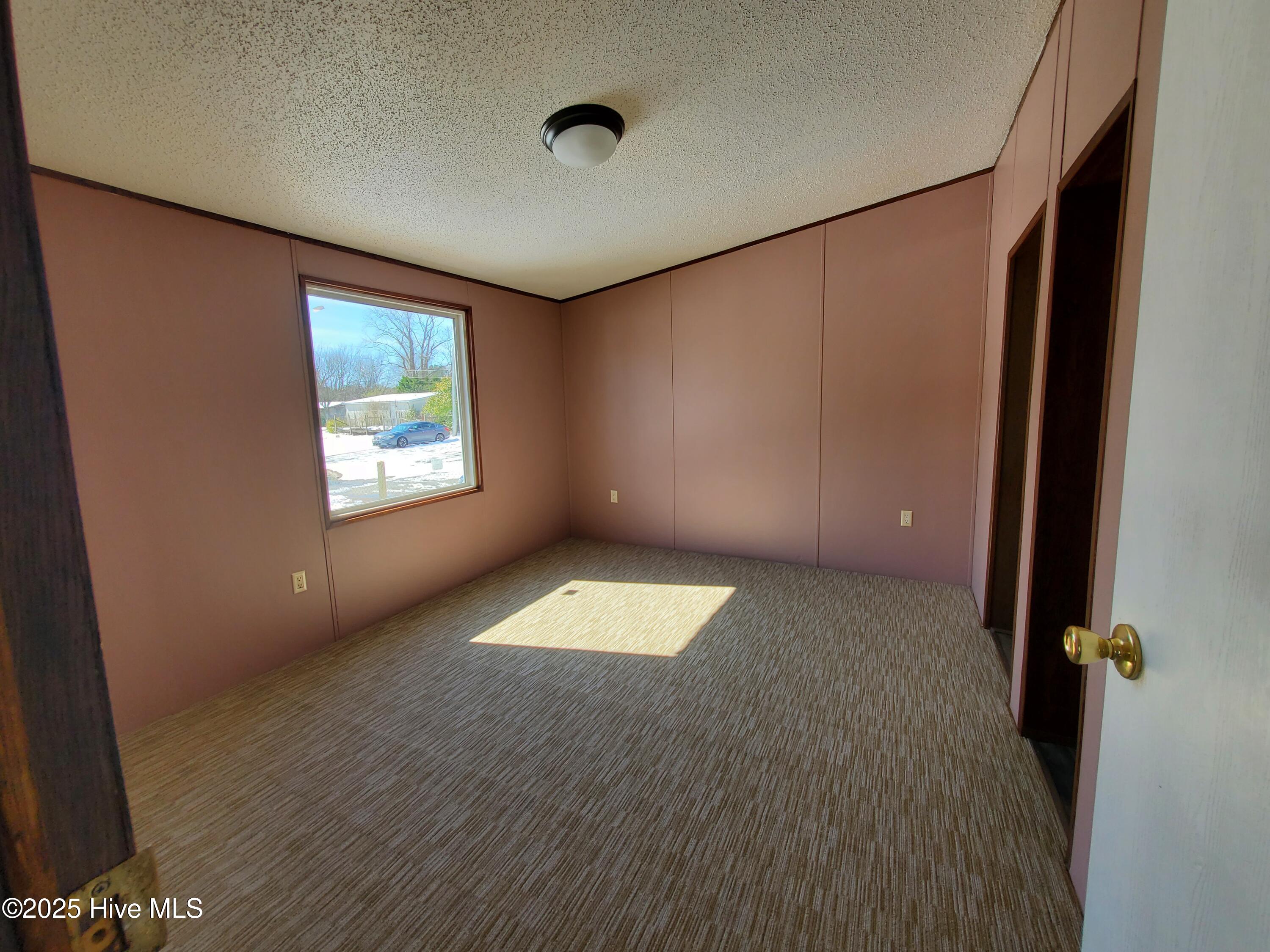 300 Horace Ward Avenue Property Photo 7