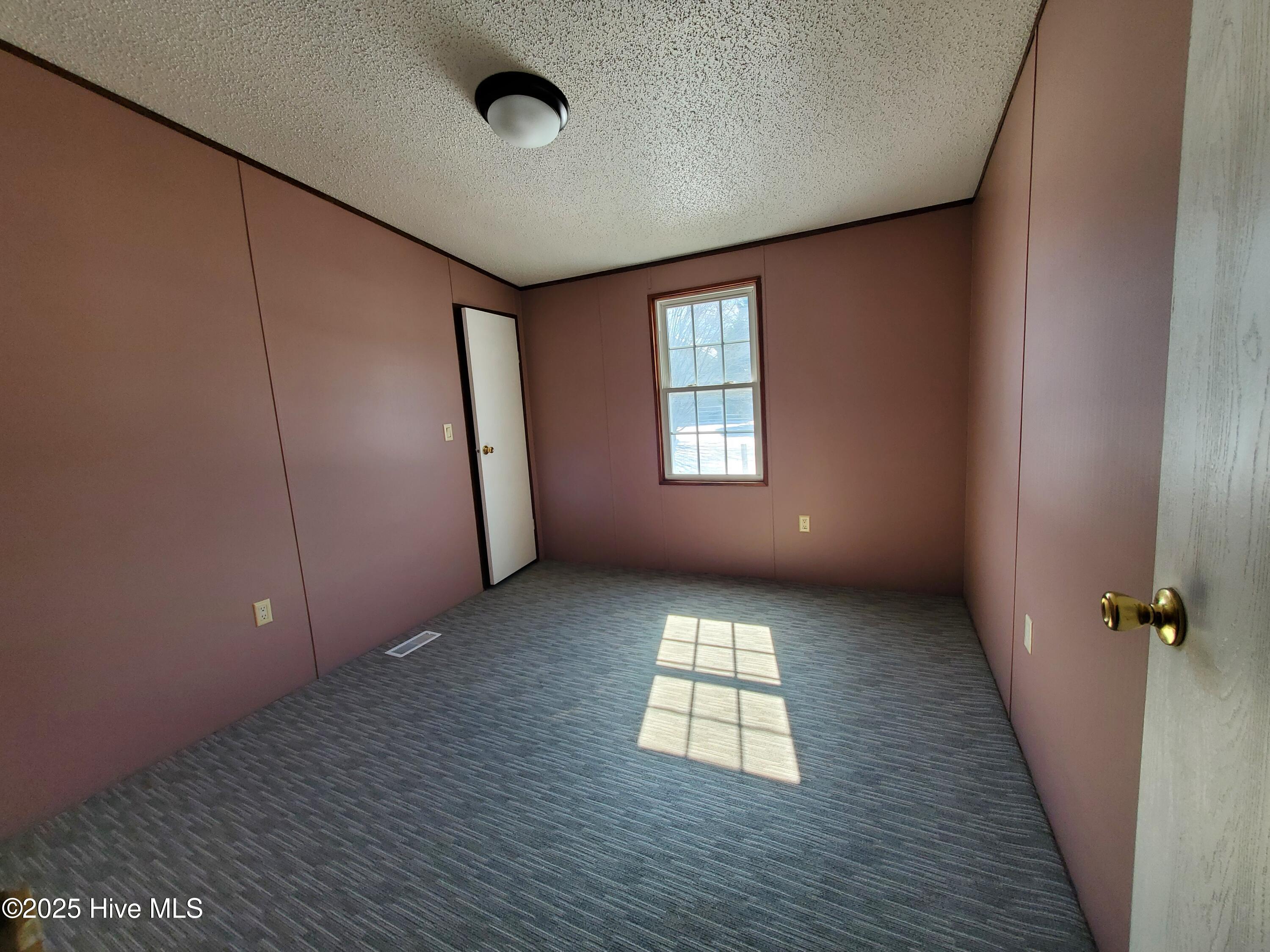 300 Horace Ward Avenue Property Photo 10