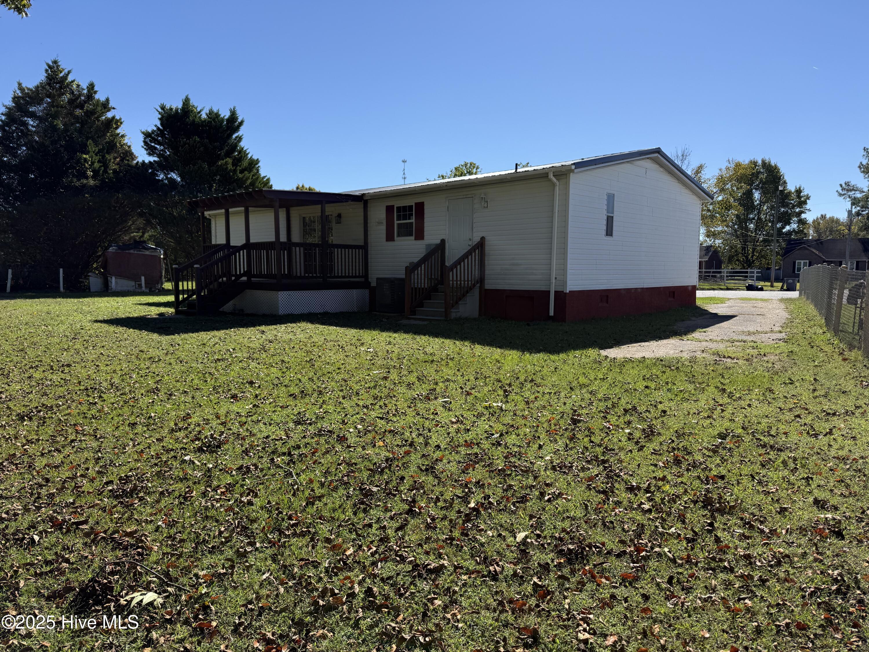 300 Horace Ward Avenue Property Photo 20