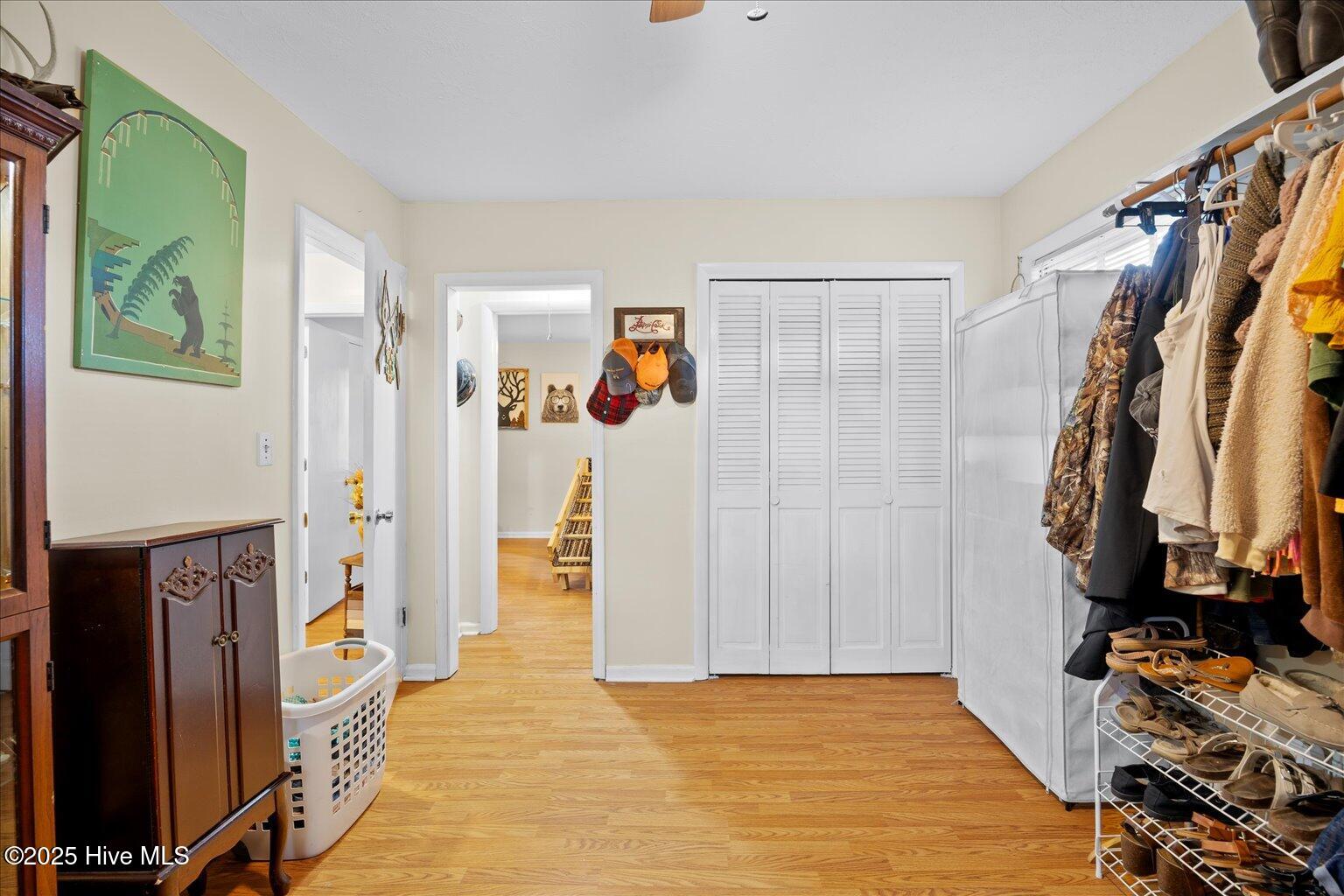 110 N East Avenue Property Photo 19