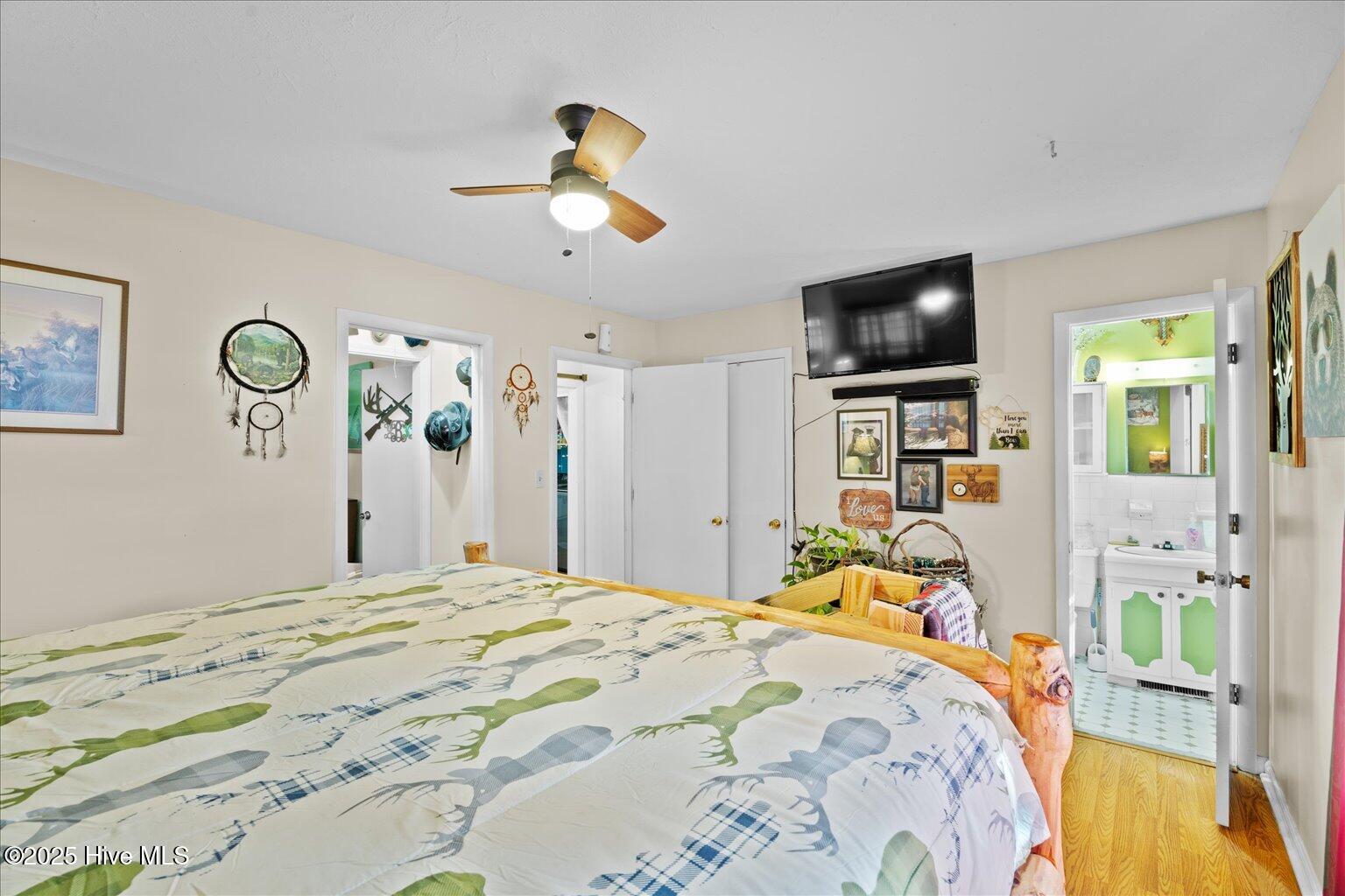 110 N East Avenue Property Photo 21