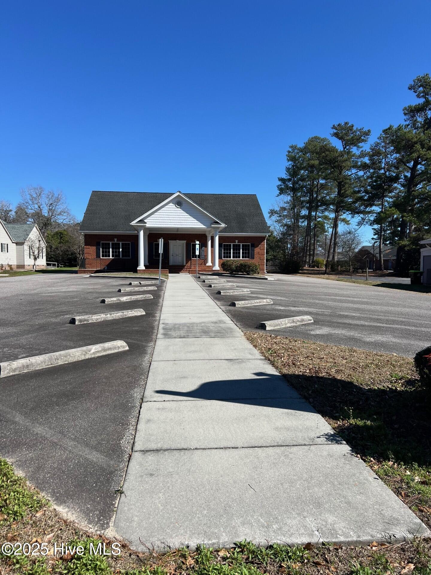 814 Spivey Road Property Photo 2