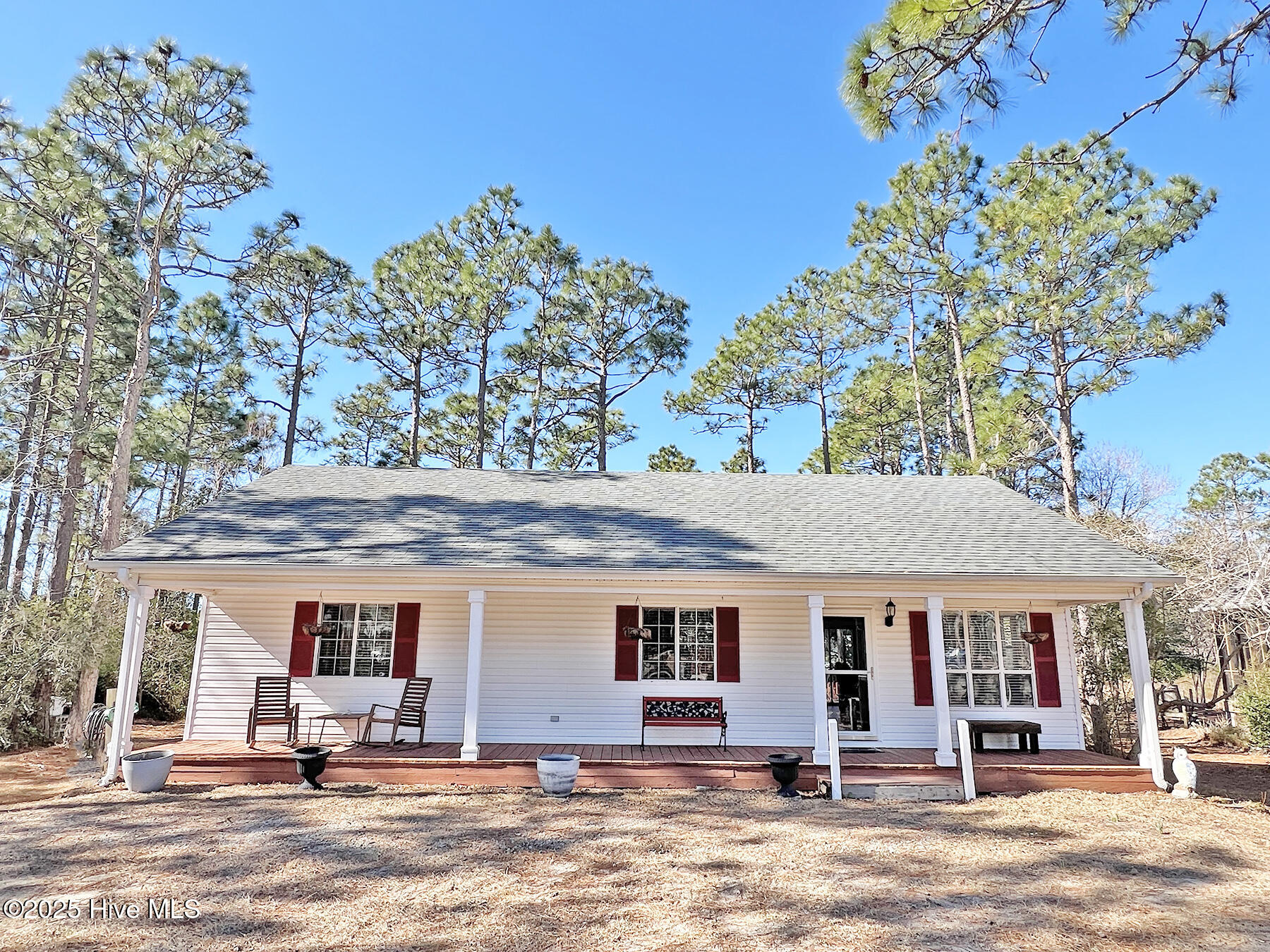 141 North Lake Drive Property Photo 4