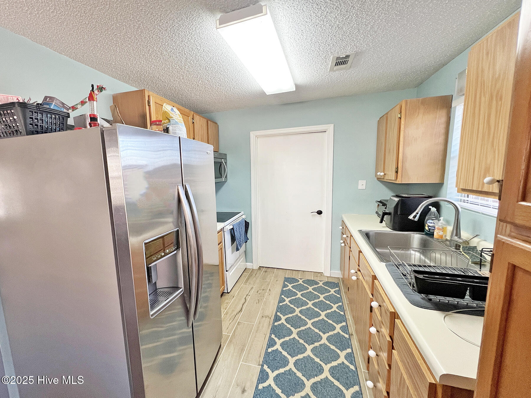 141 North Lake Drive Property Photo 19