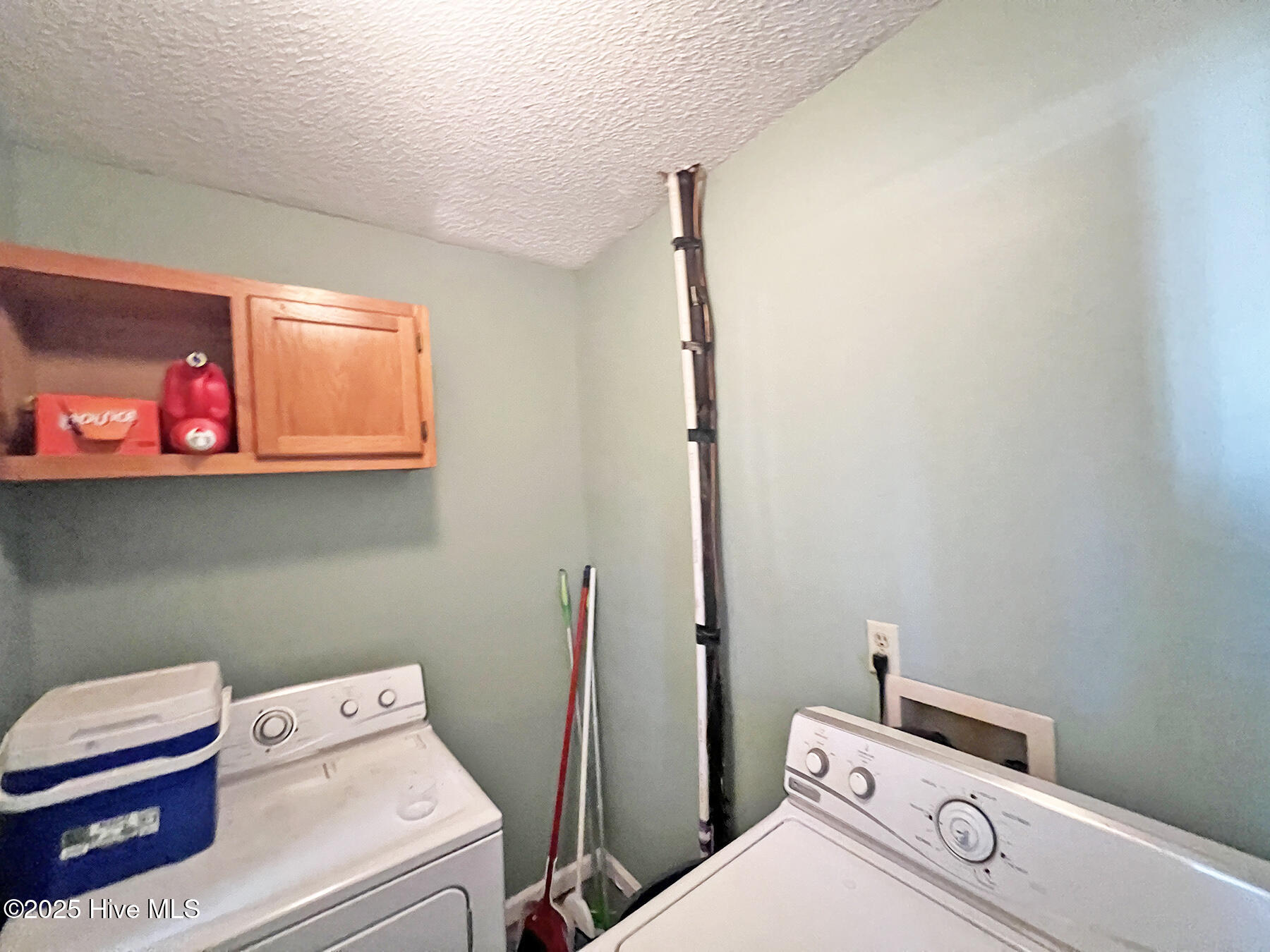 141 North Lake Drive Property Photo 24