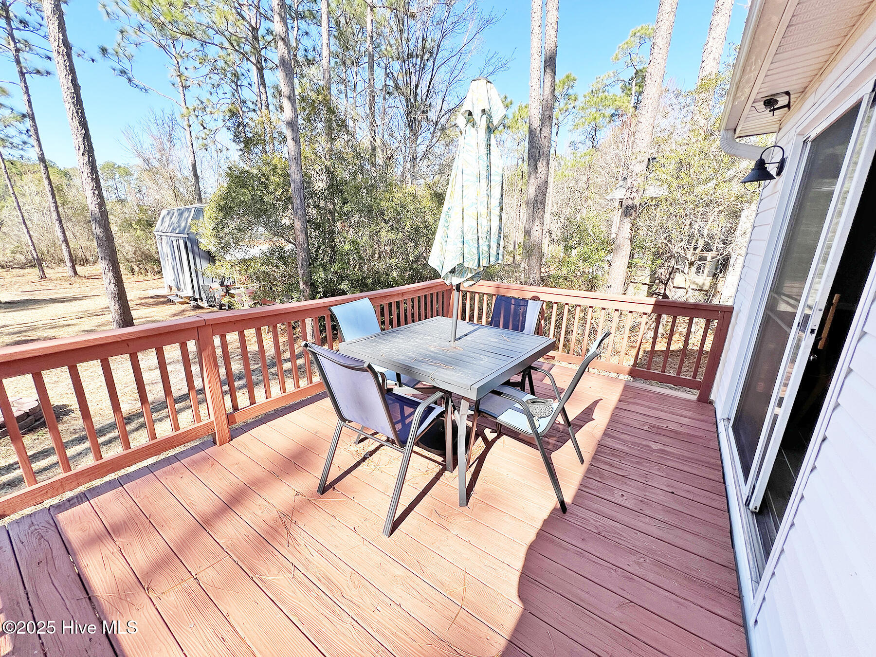 141 North Lake Drive Property Photo 37