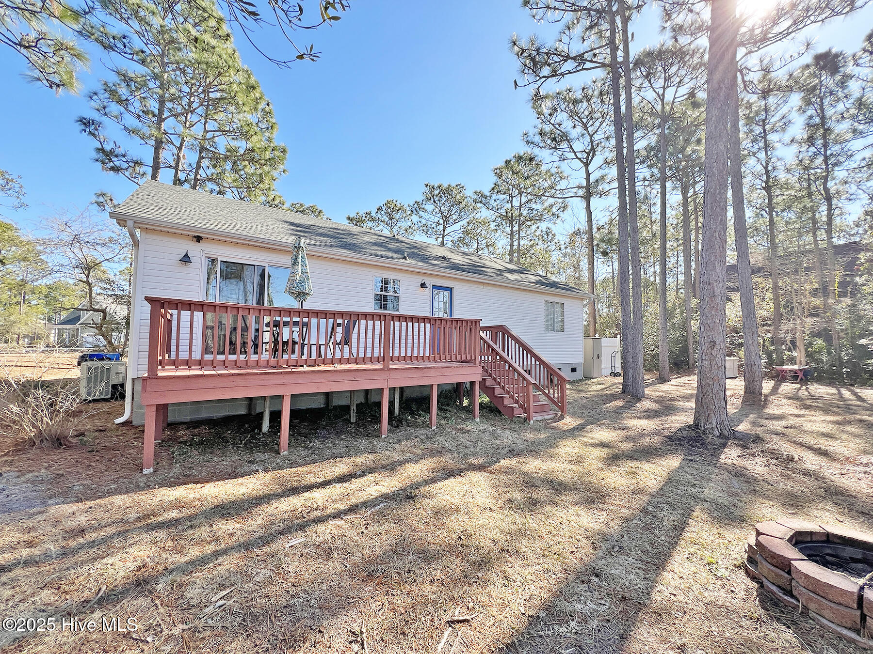 141 North Lake Drive Property Photo 42