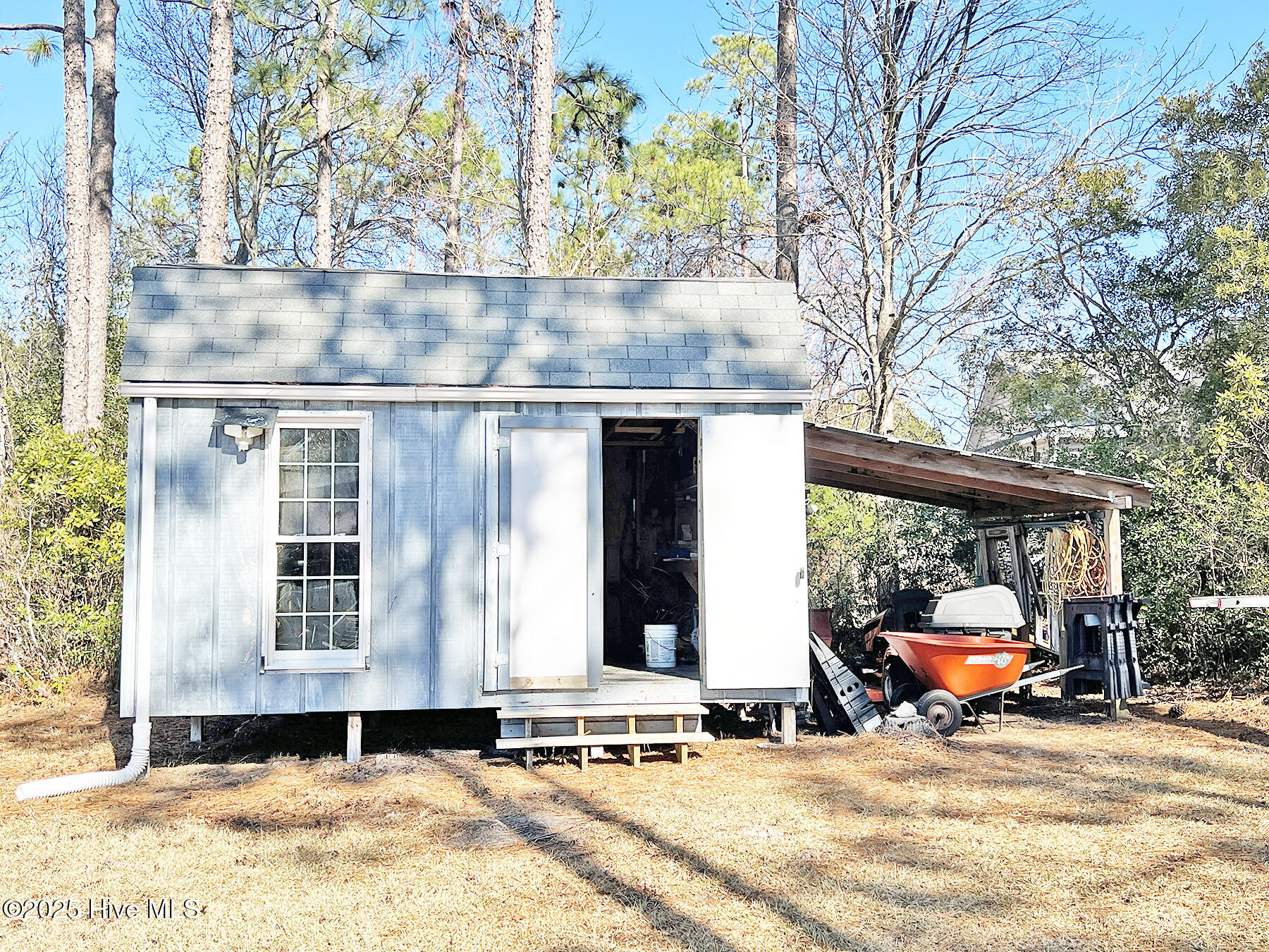 141 North Lake Drive Property Photo 57