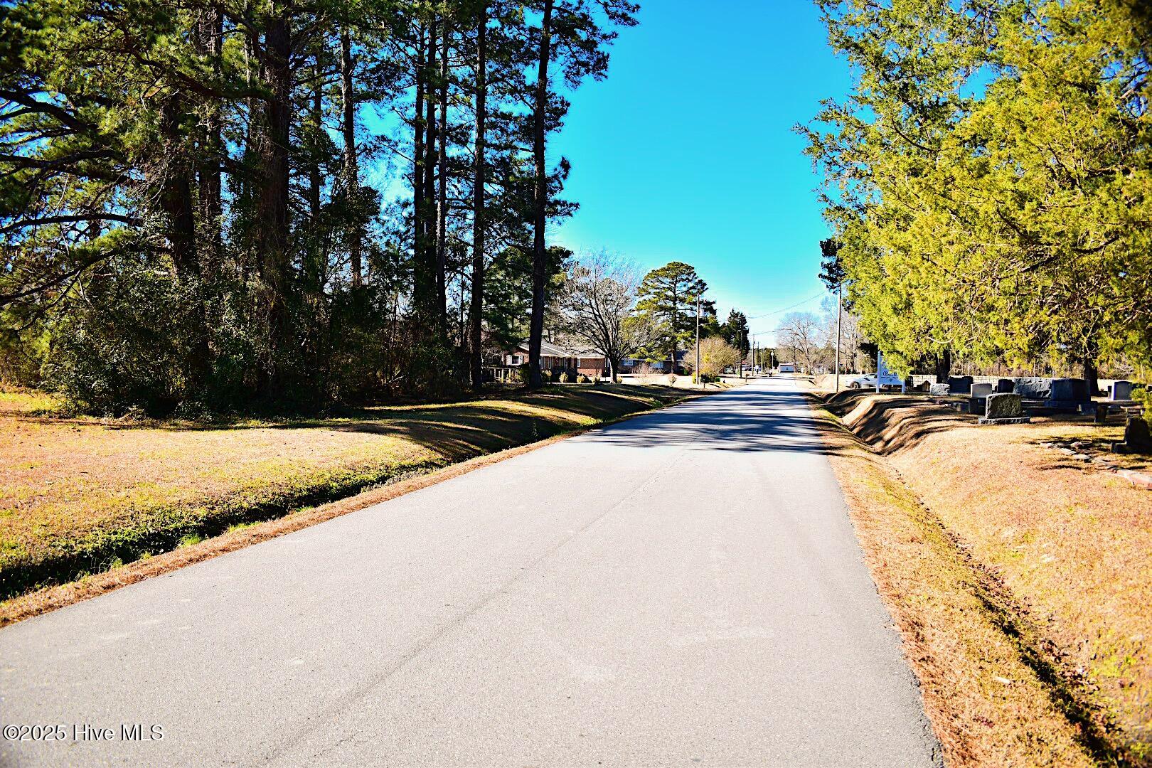 325 Mill Road Property Photo 8