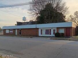 101 N Main Street Property Photo 2