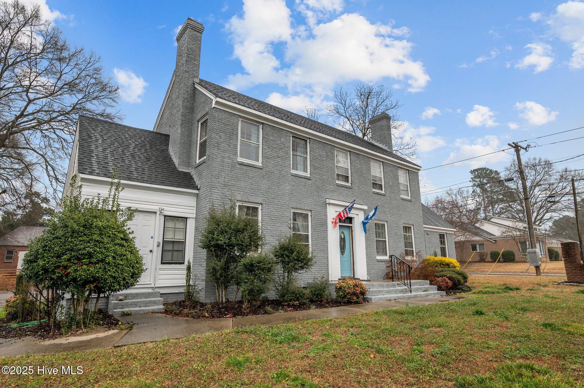 900 Hines Street Property Photo 3