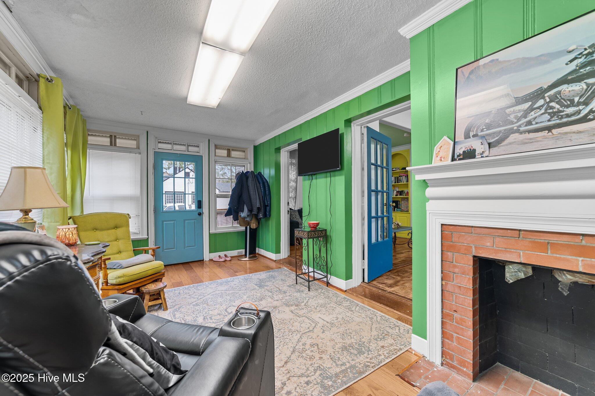 900 Hines Street Property Photo 18