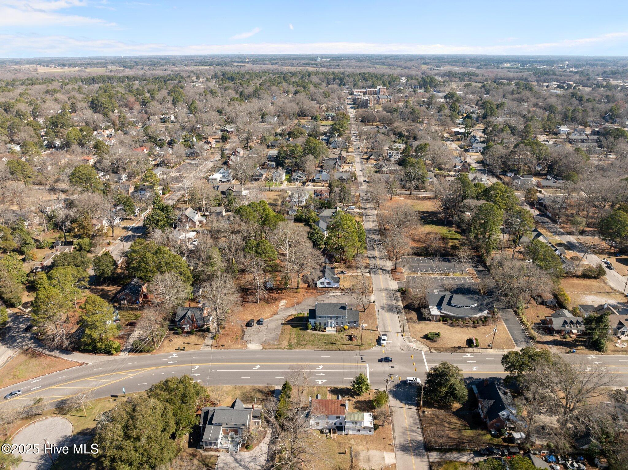 900 Hines Street Property Photo 44