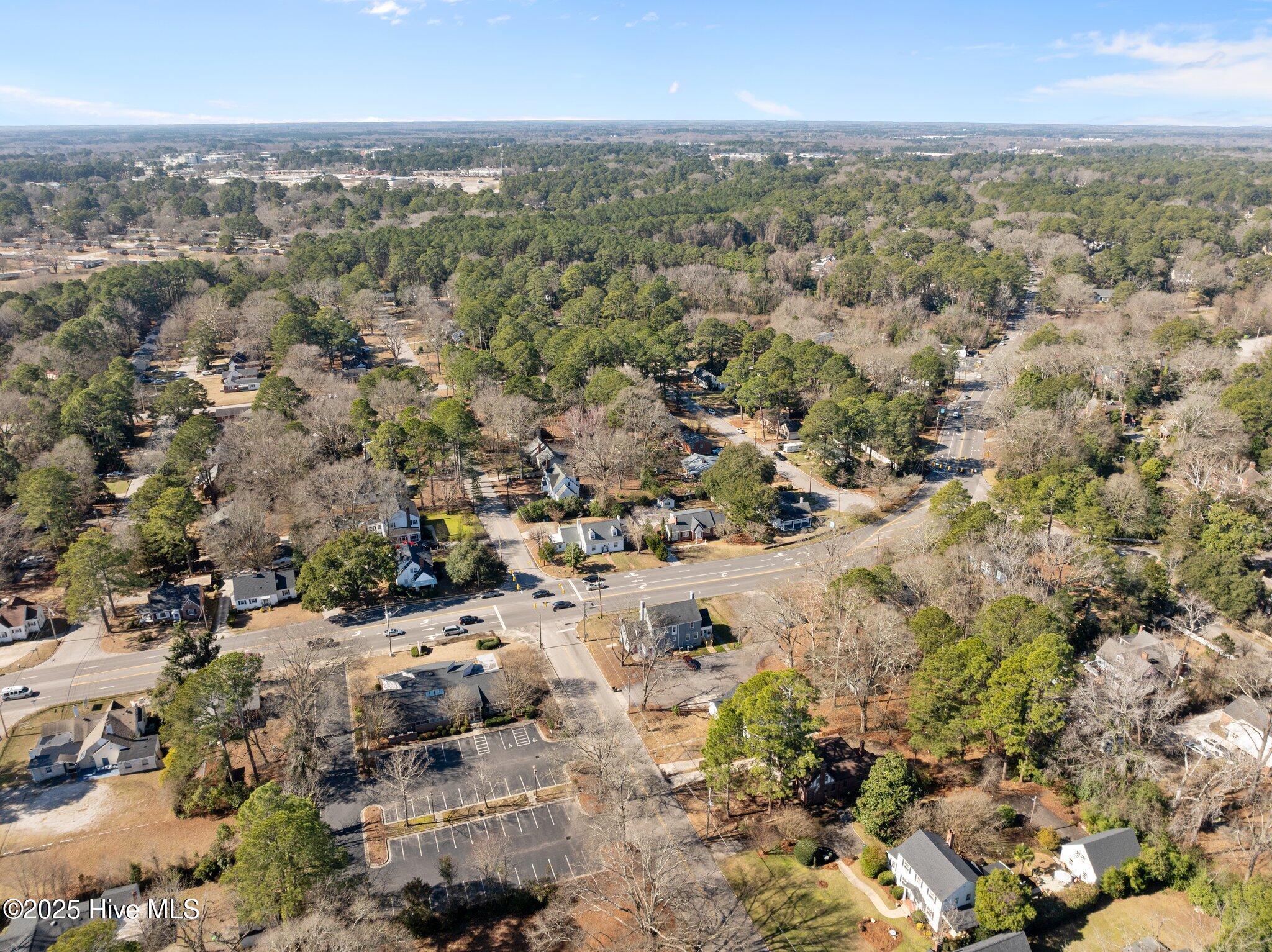 900 Hines Street Property Photo 46