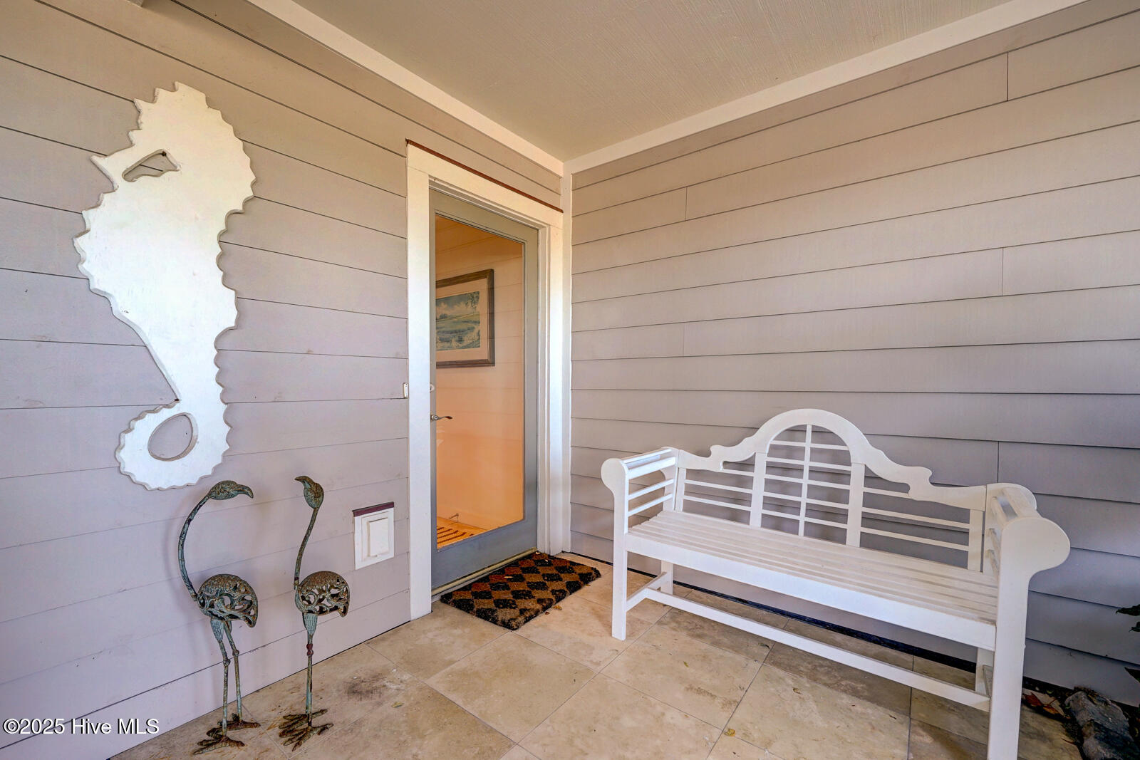 342 Causeway Drive Property Photo 5