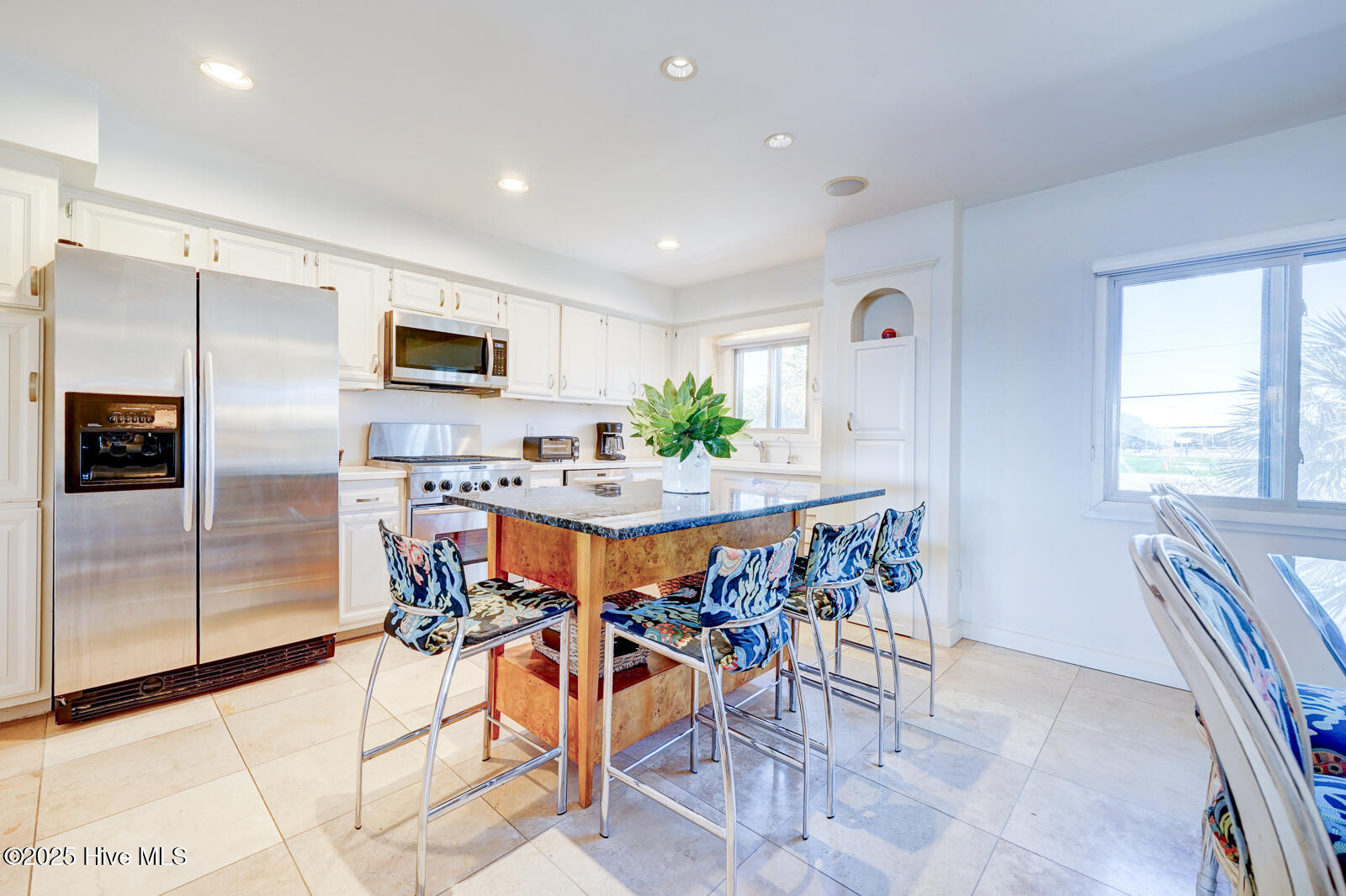 342 Causeway Drive Property Photo 13