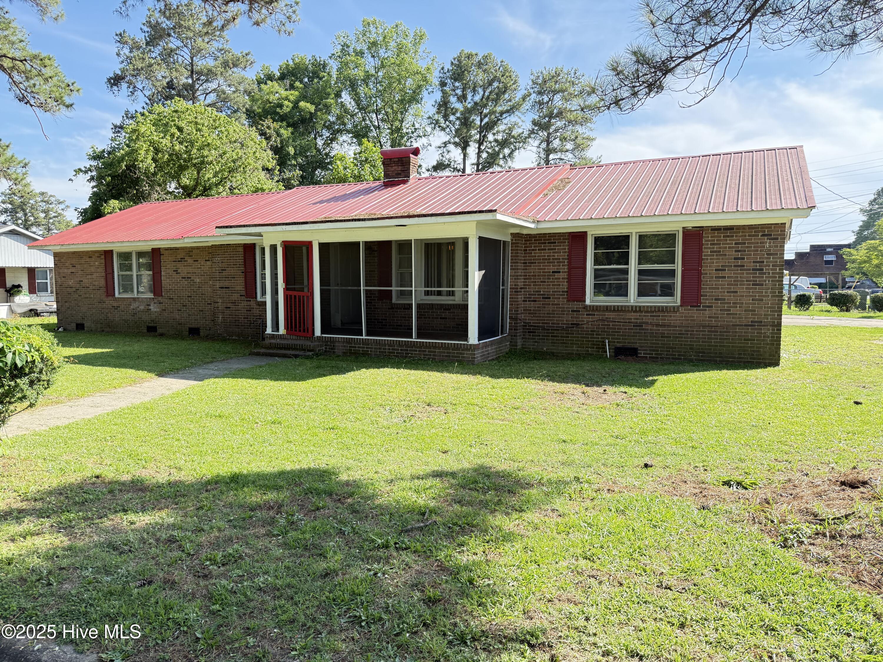 1207 Harrington Street Property Photo