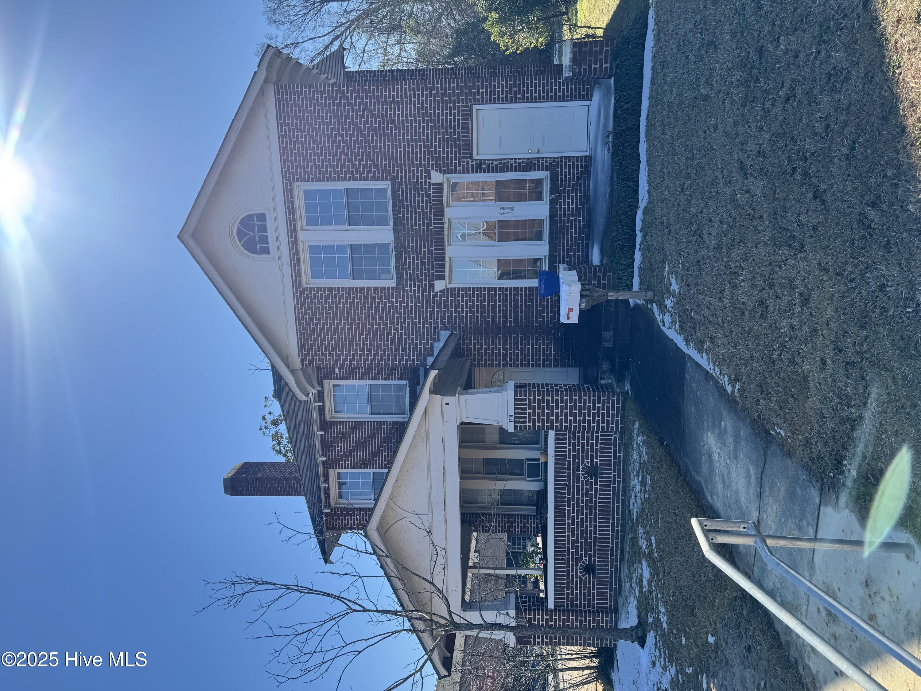 1301 Dickinson Avenue Property Photo