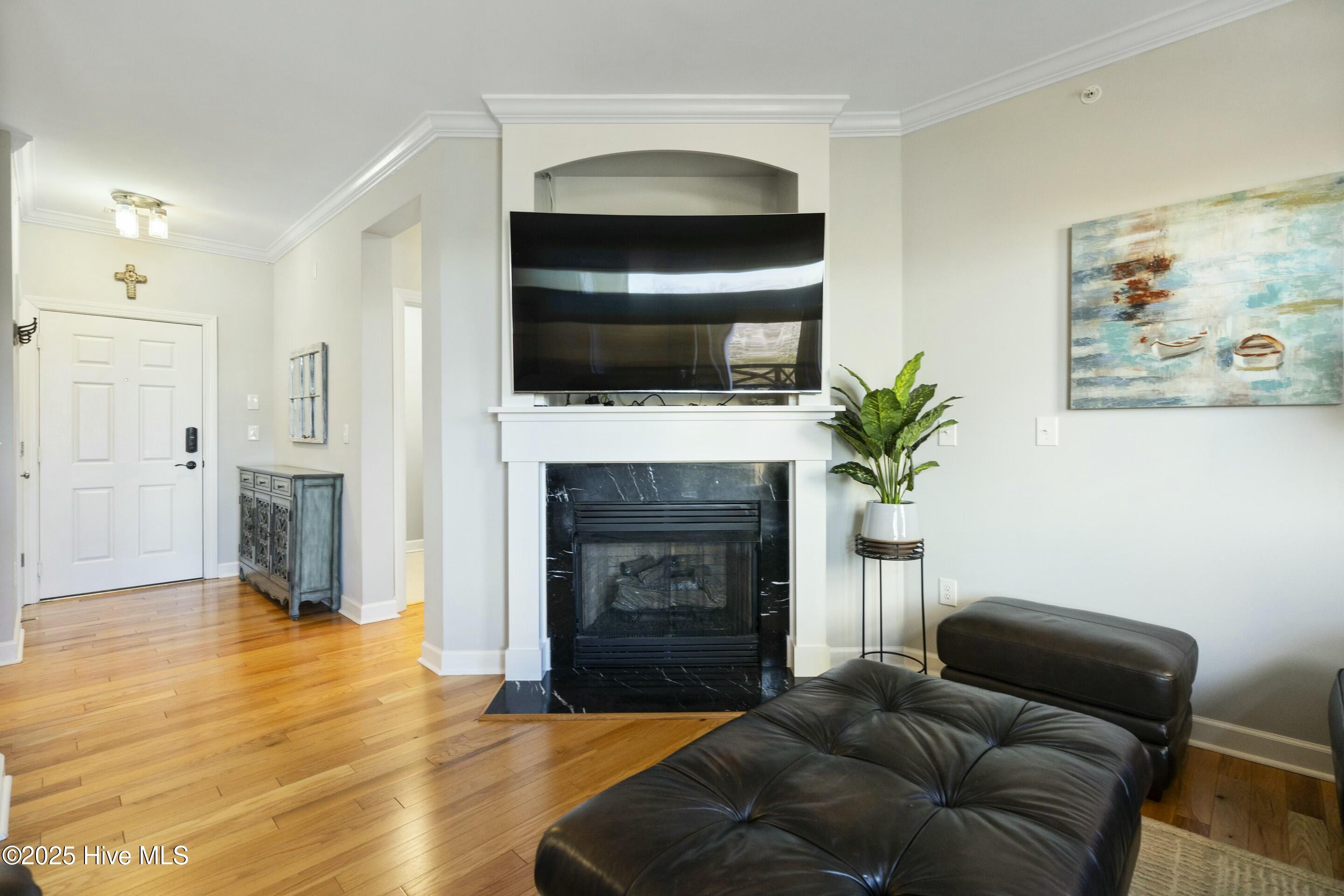 6809 Mayfaire Club Drive 302 Property Photo 10