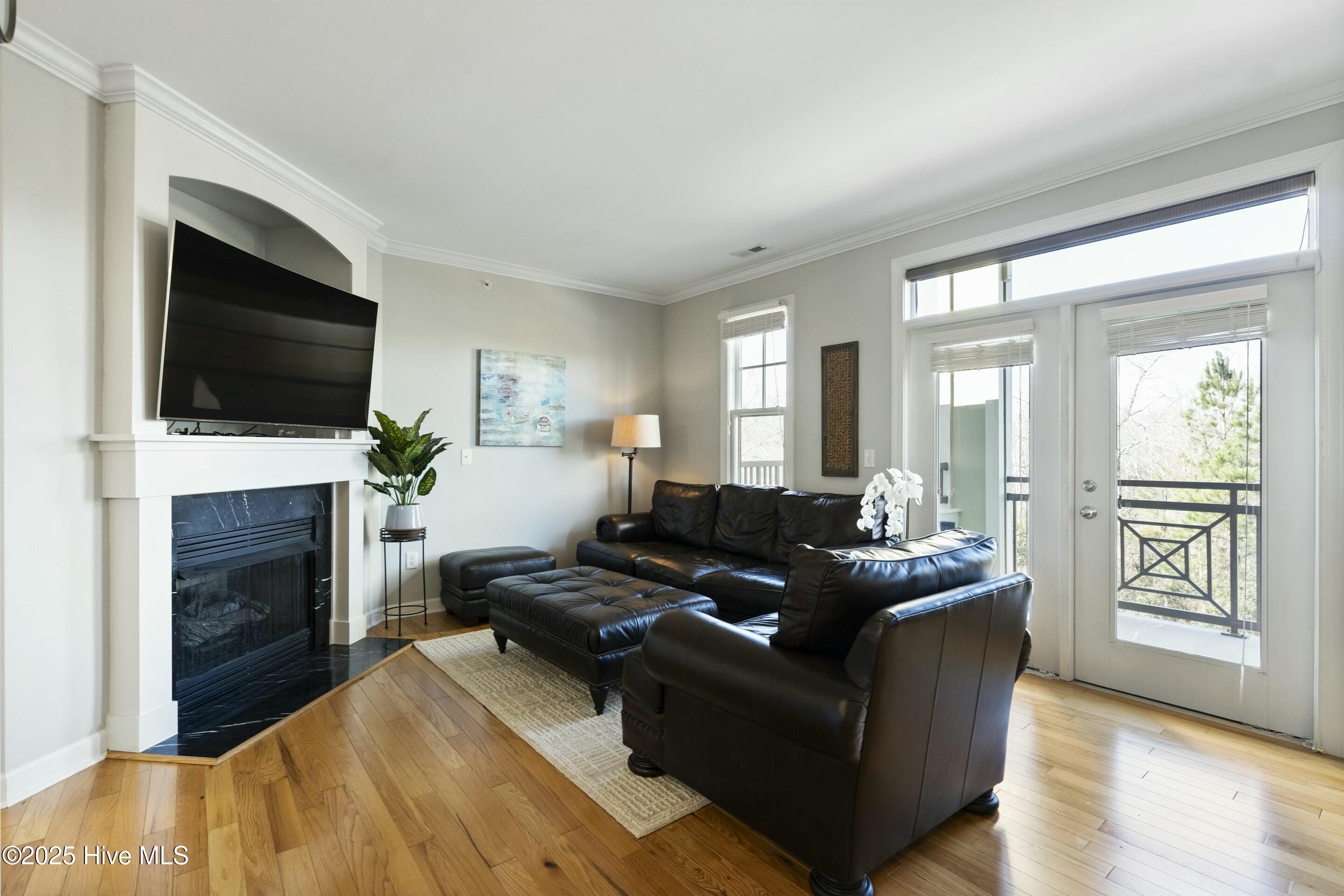 6809 Mayfaire Club Drive 302 Property Photo 12